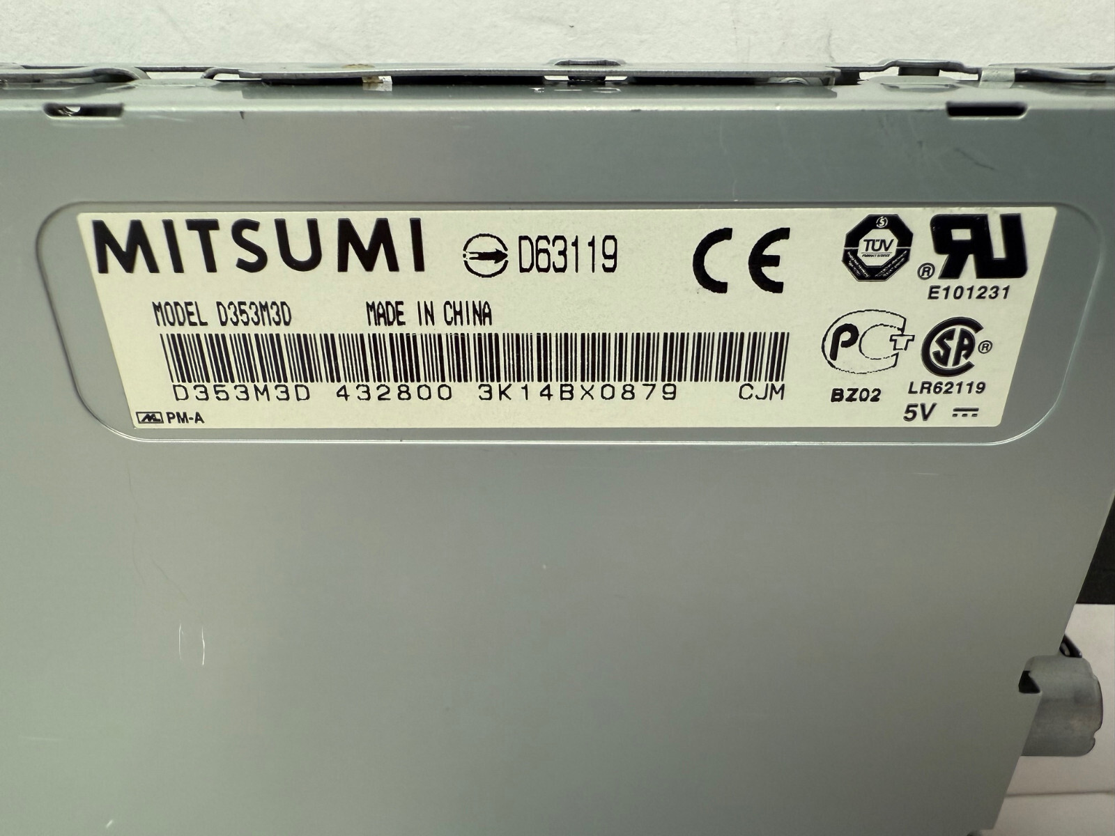 MITSUMI D353M3D 3.5" 1.44MB FLOPPY DRIVE