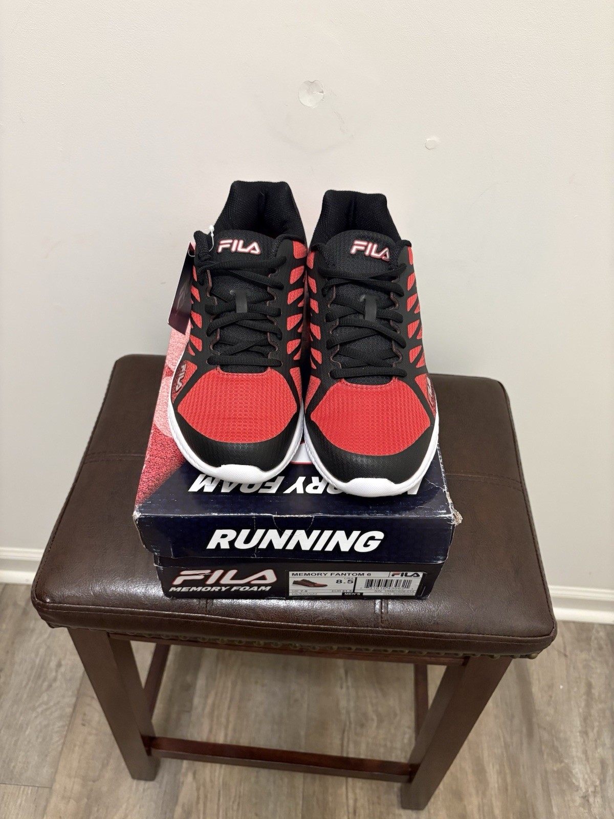Brand new Fila red and black running shoes #running #sneakersMens size 8.5
