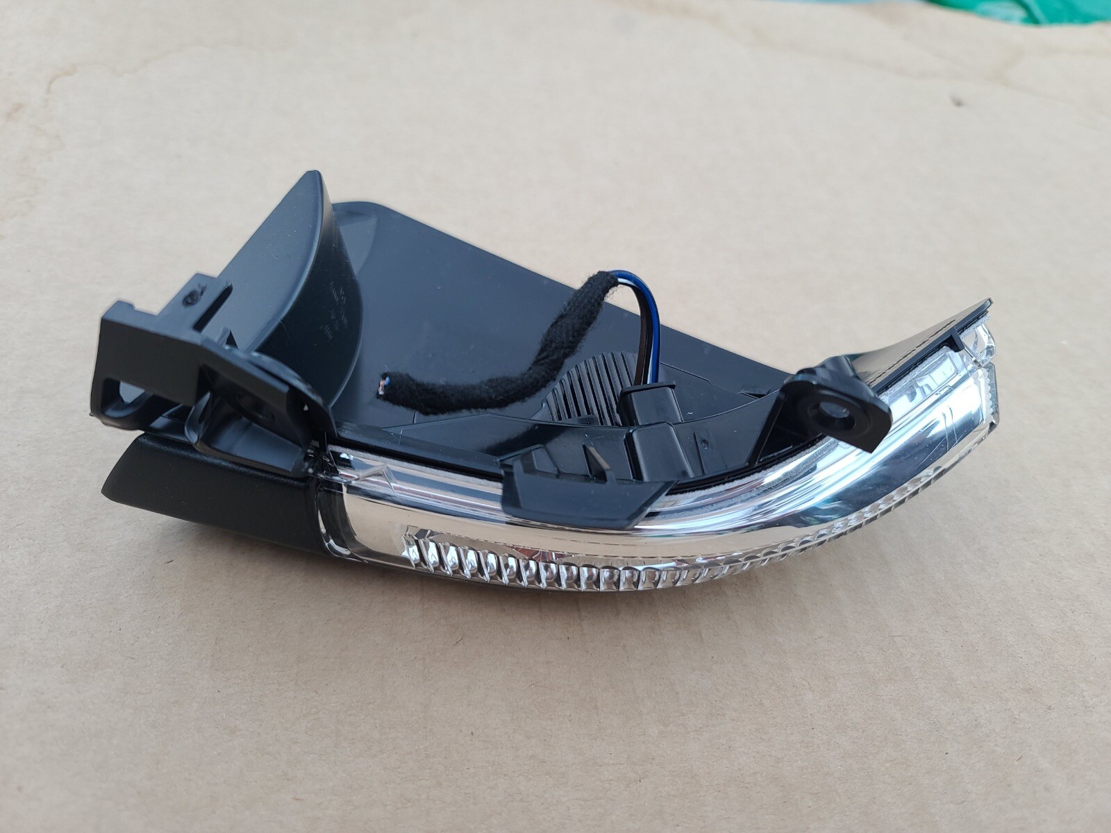 2014-2020 Chevy Impala Left Hand Drivers Side MIRROR Turn Signal OEM NEW