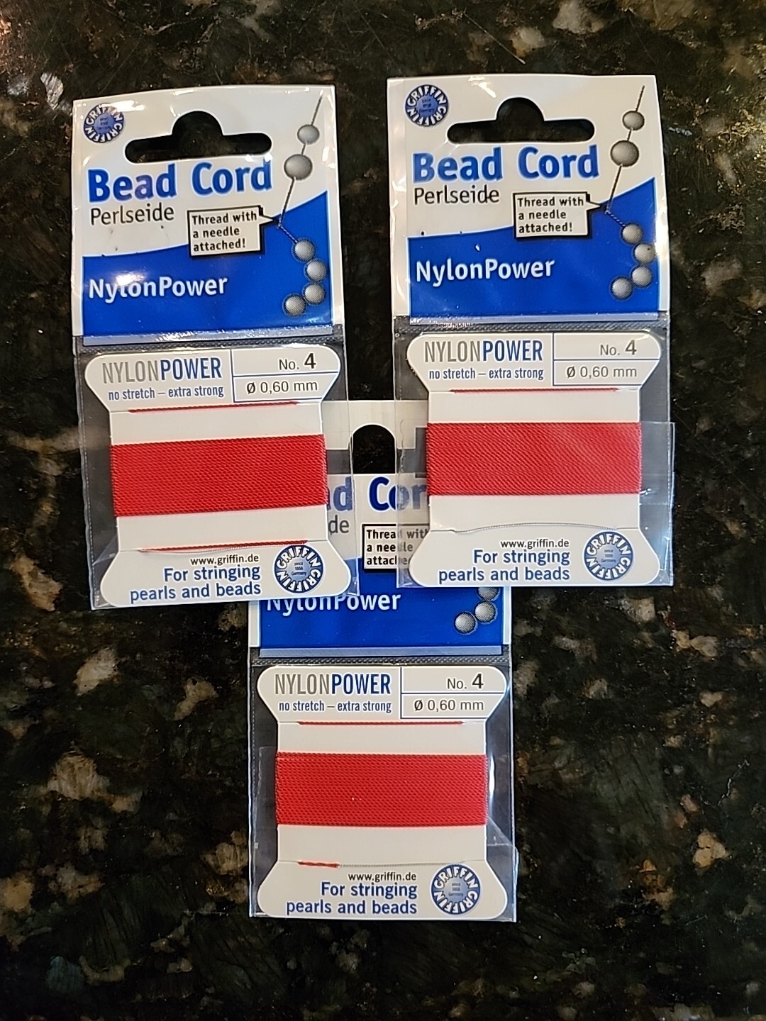 3 × Griffin Nylon Size #4 Color Red 2 Meter Card with Needle