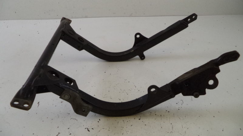 2000 Suzuki GSX600F Katana 600/00 Frame Bracket