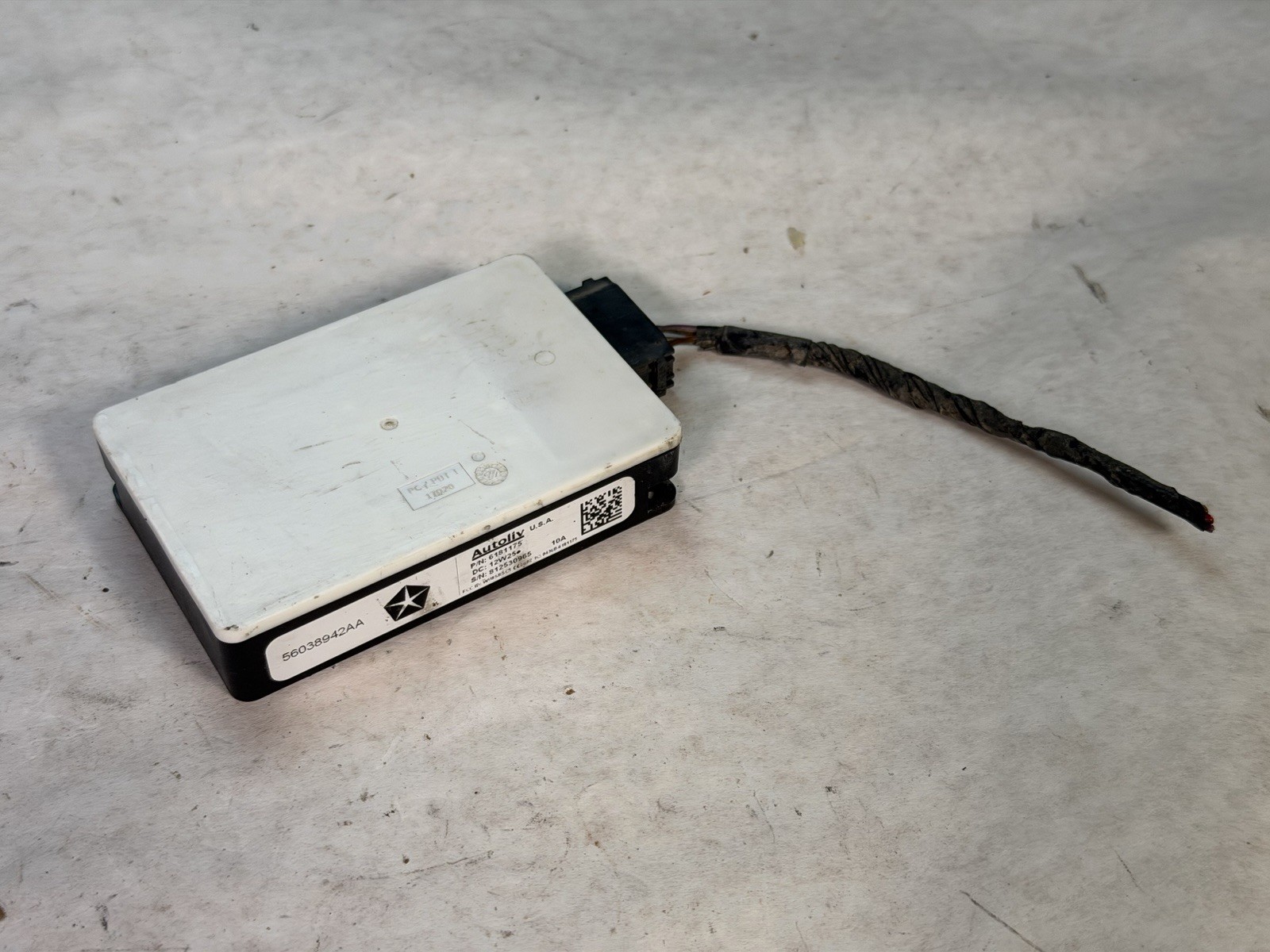 11-2013 Chrysler Jeep Dodge Blind Spot Detection Sensor Module 56038942AA OEM LH