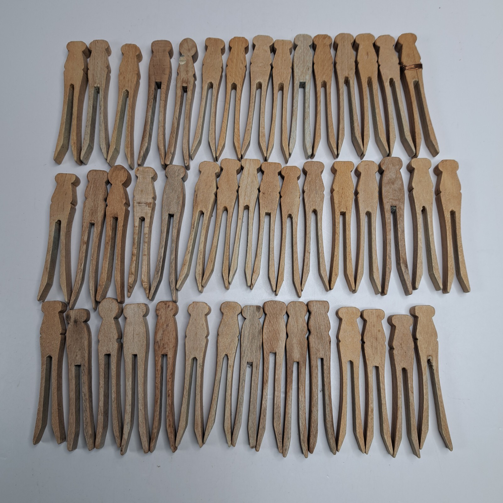 Vintage Wood Clothes Pins Flat Top 3-3/4" Lot/46