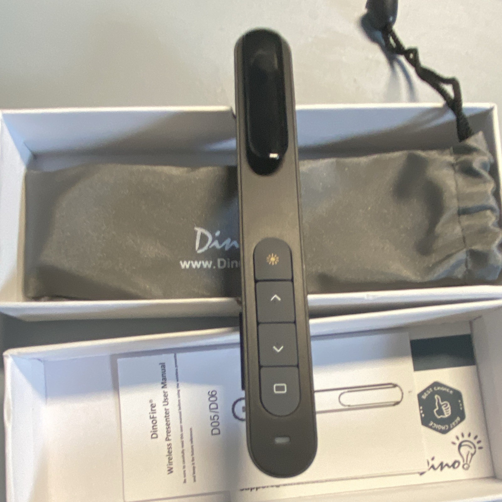 DinoFire Wireless Presenter Remote w/ USB Receiver, Model D05 Black