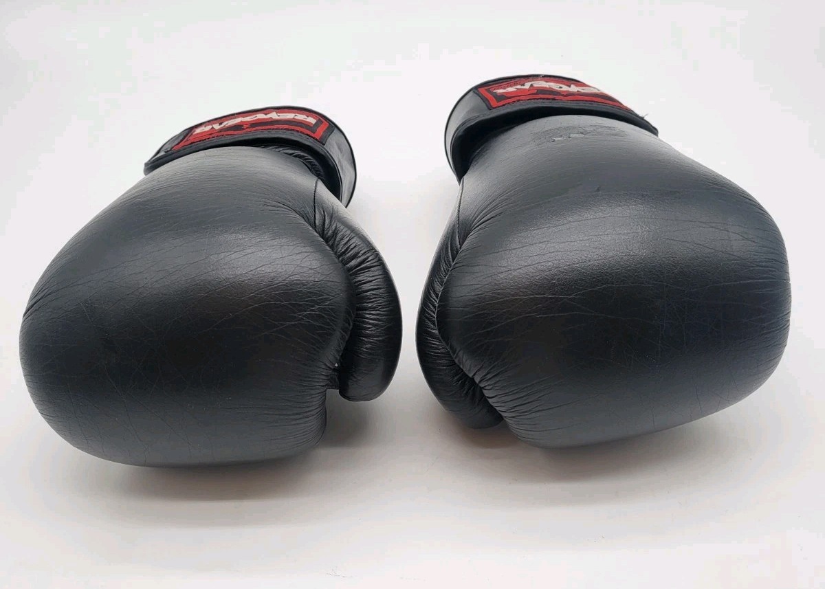 Revgear Original Leather Boxing Glove 16-Ounce