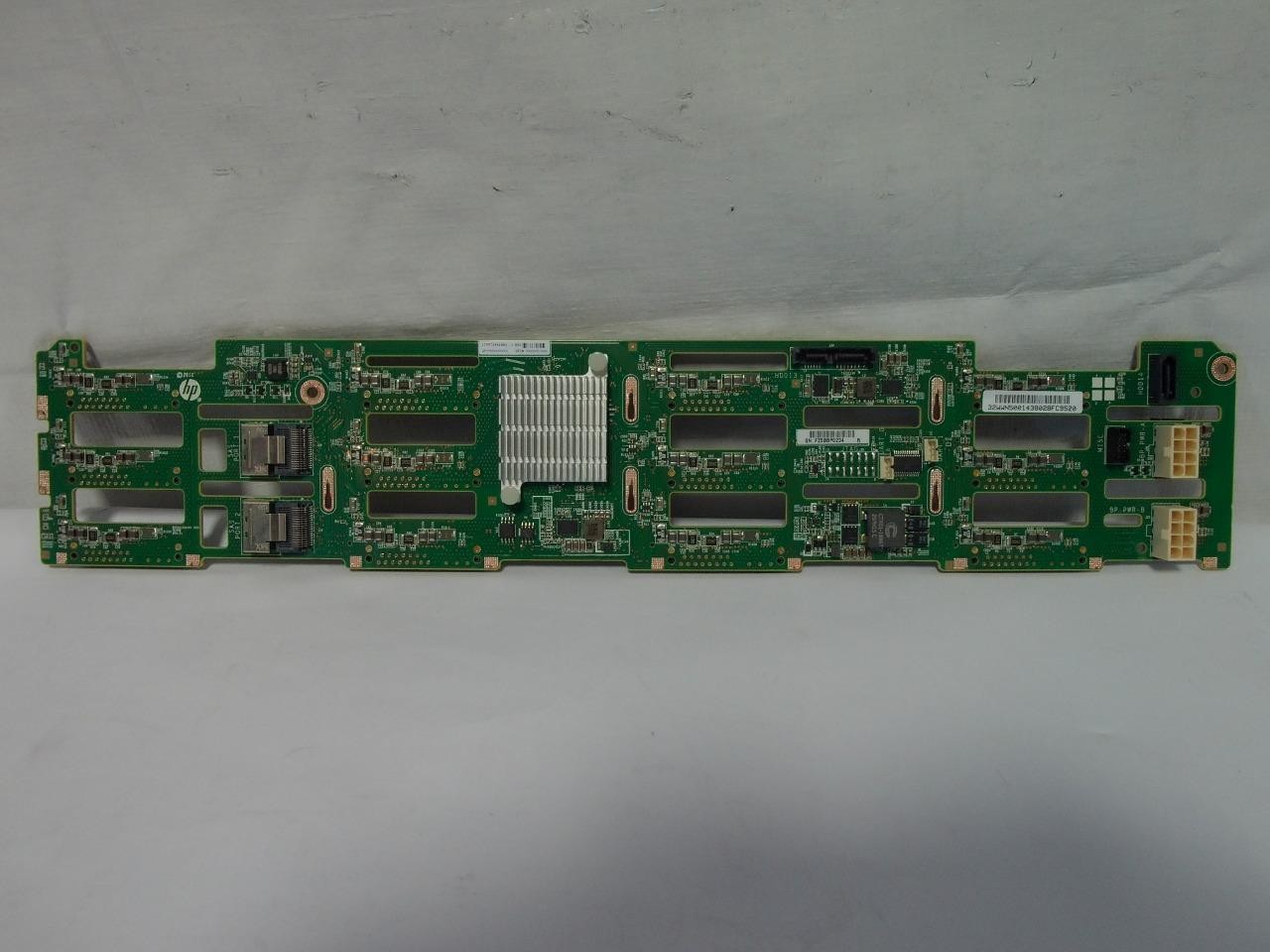HP ProLiant DL380p G8 12x LFF SAS HDD Backplane 647407-001 (J977)