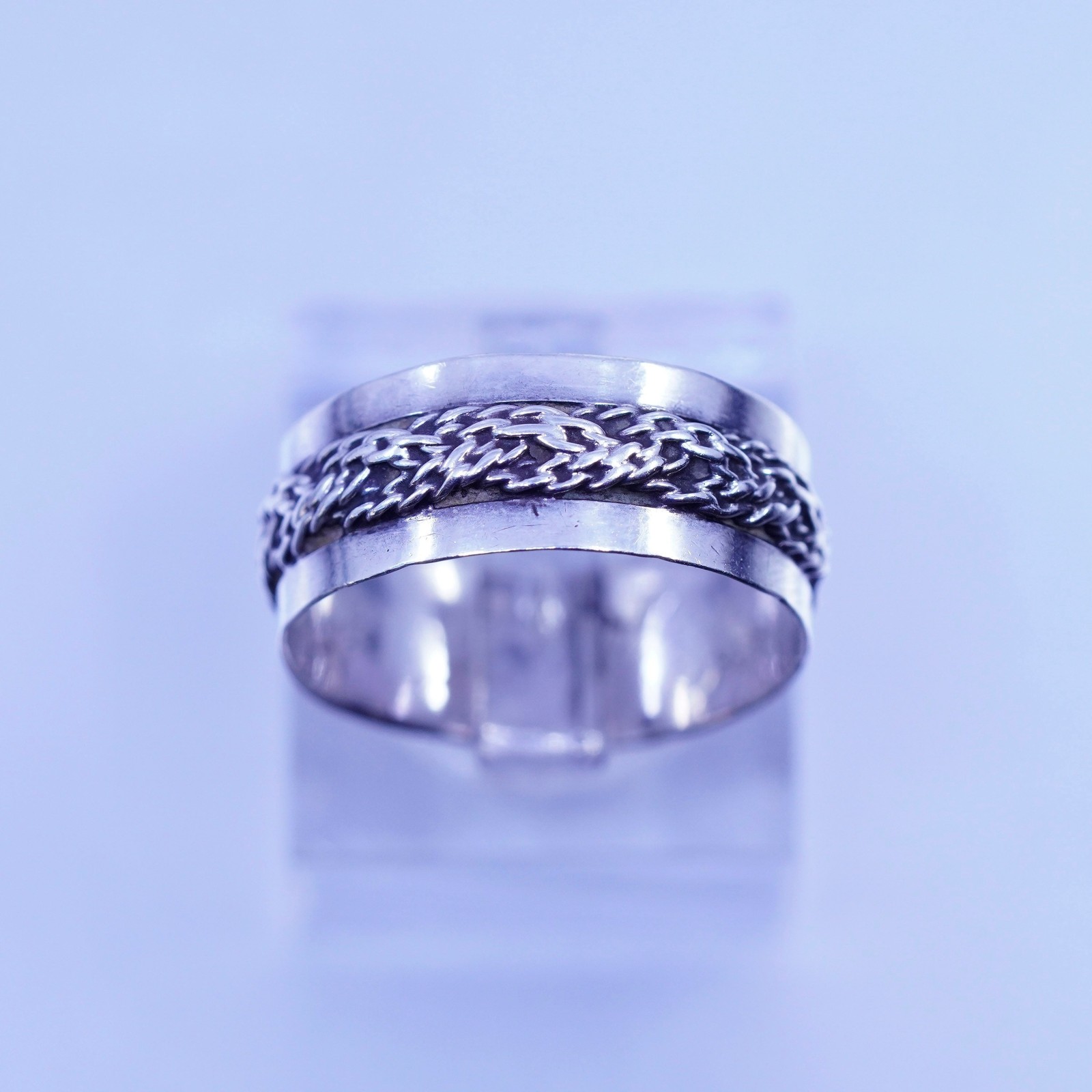 Size 7, vintage Sterling 925 silver handmade ring, cable band