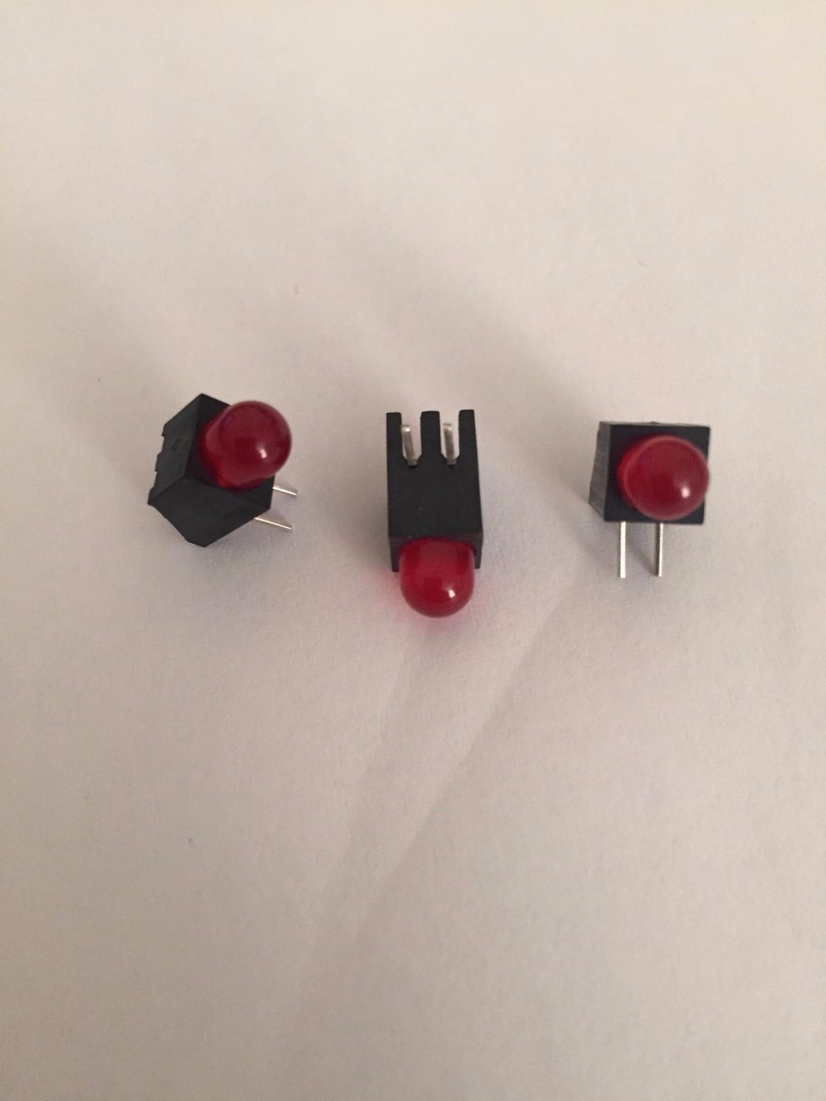 Industrial Devices 5300HIFL LED RED FLASHING PCB MNT (20pcs= 1 Lot)