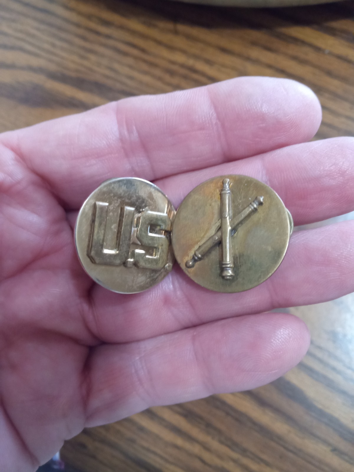 SET OF US AND ARTILLERY  ENLISTED COLLAR INSIGNIA VIETNAM - CURRENT
