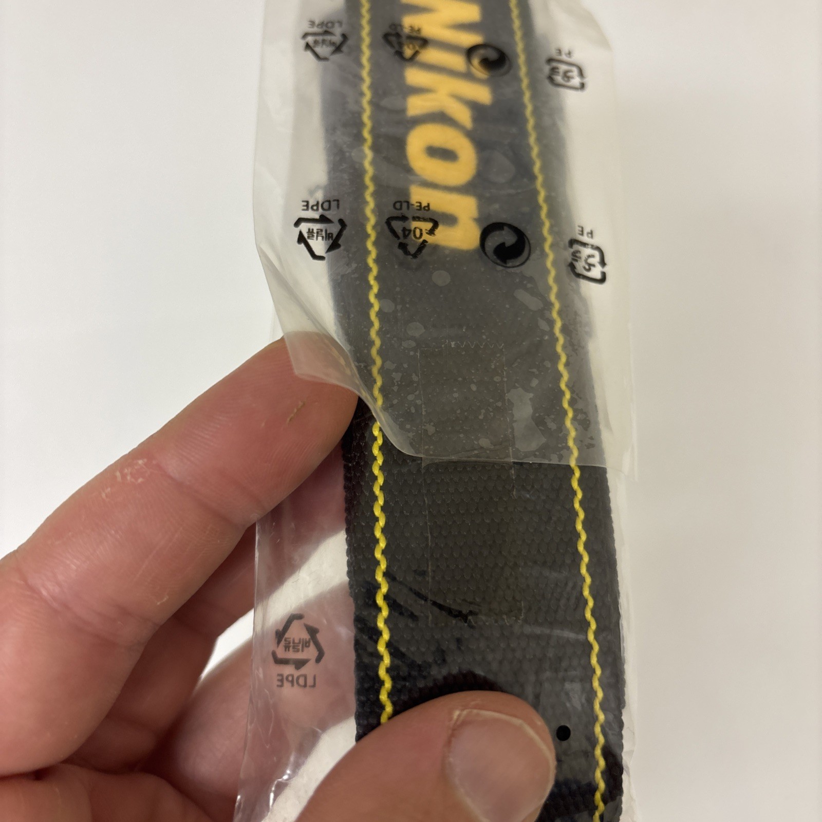 [New] Nikon Camera Strap Black Yellow 4cm