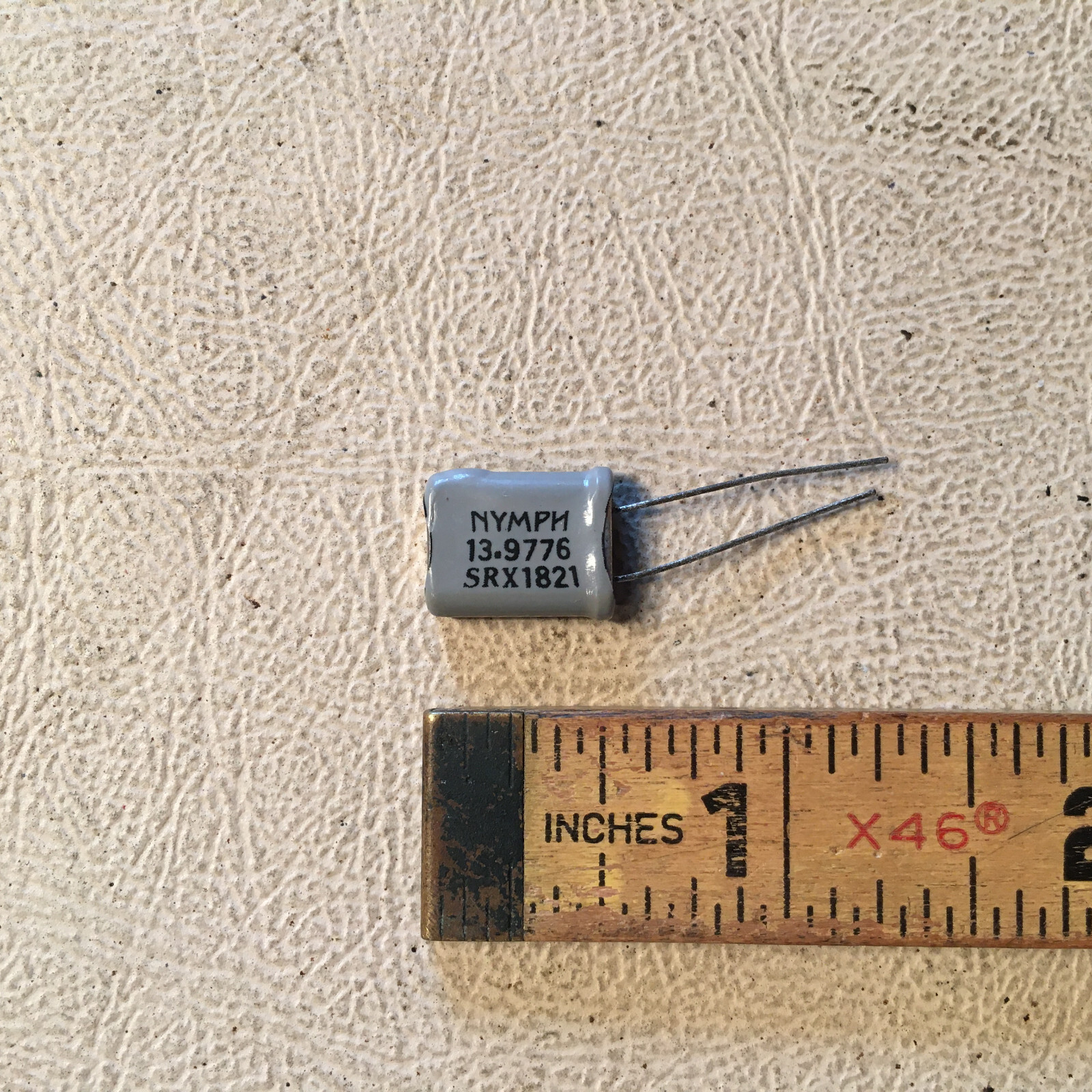 Quartz Crystal 13.9776 Mhz, NOS