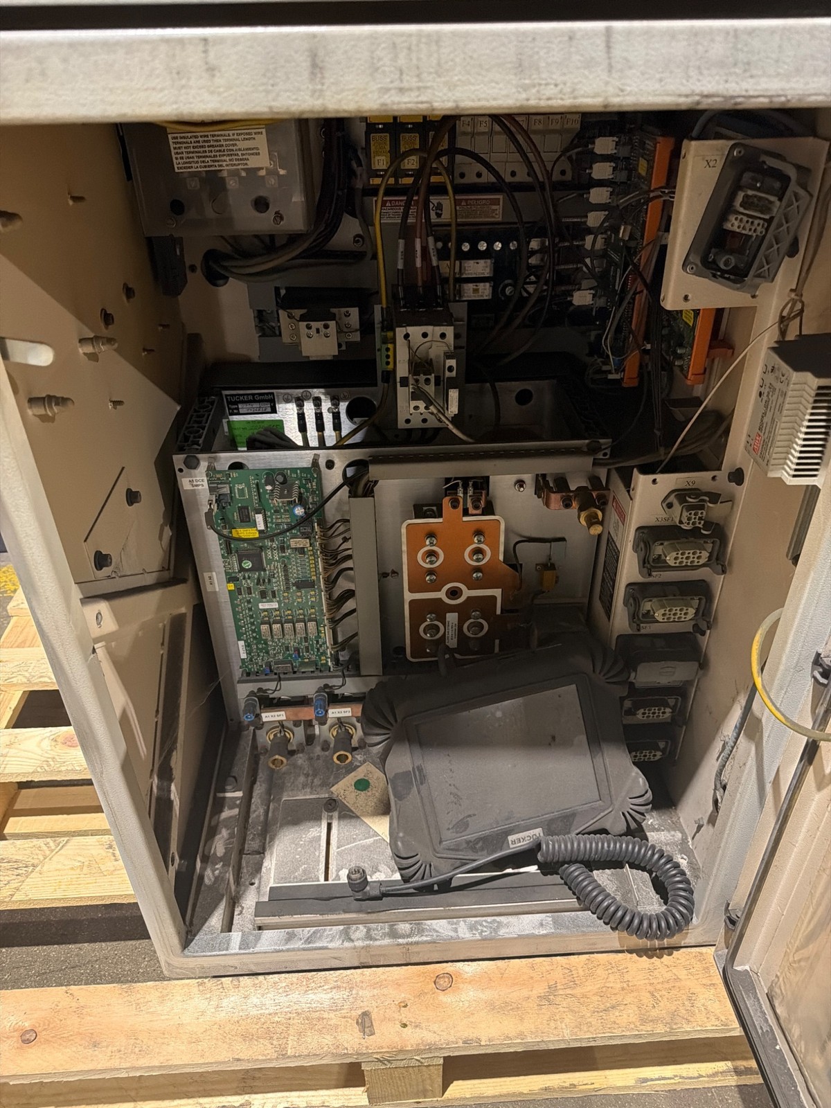 EMHART DCE15AREB Stud Welding Inverter USED