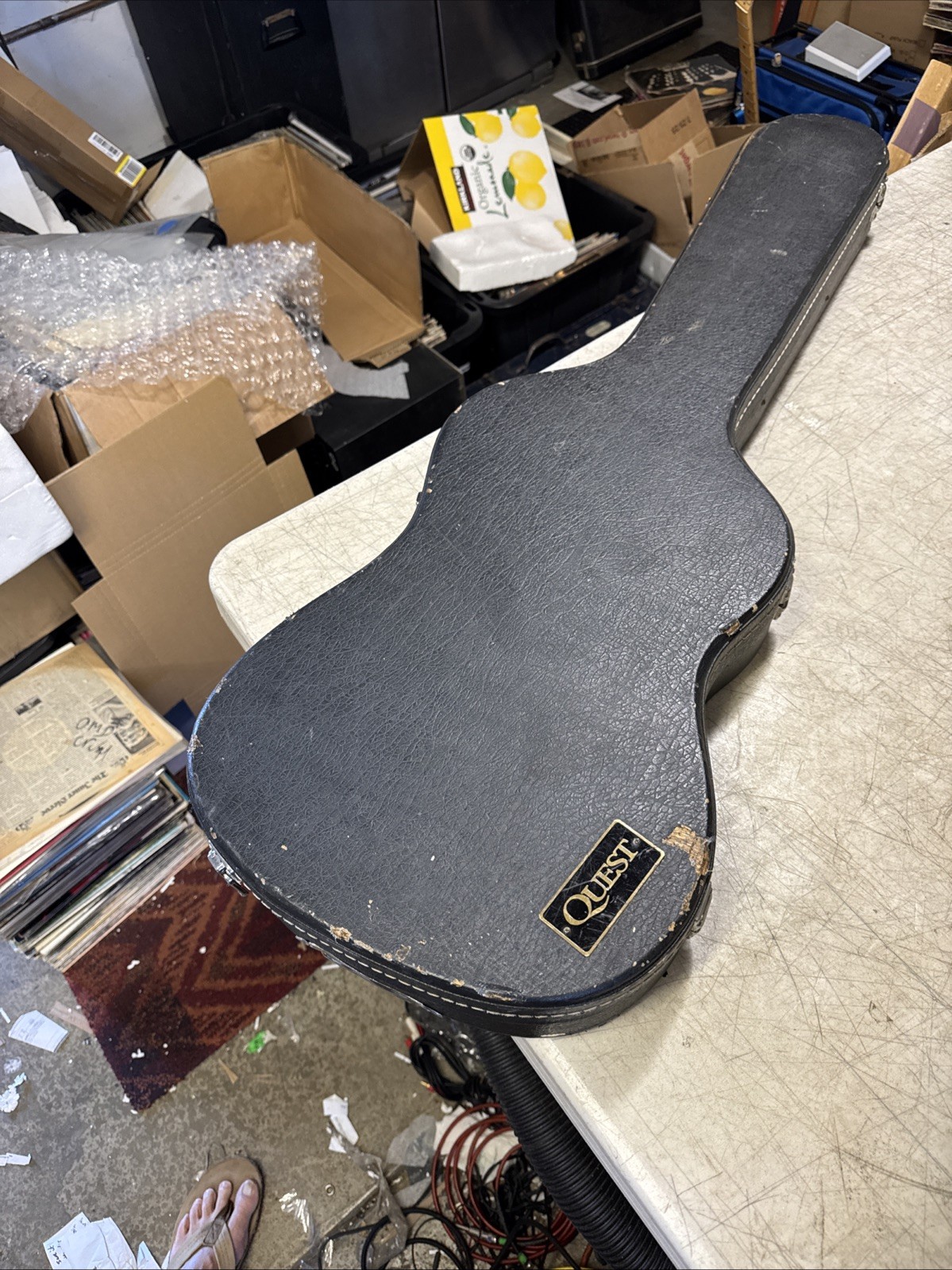 1980s Quest Logo Japan Electric Guitar Case Fits Fender Stratocaster Lawsuit era