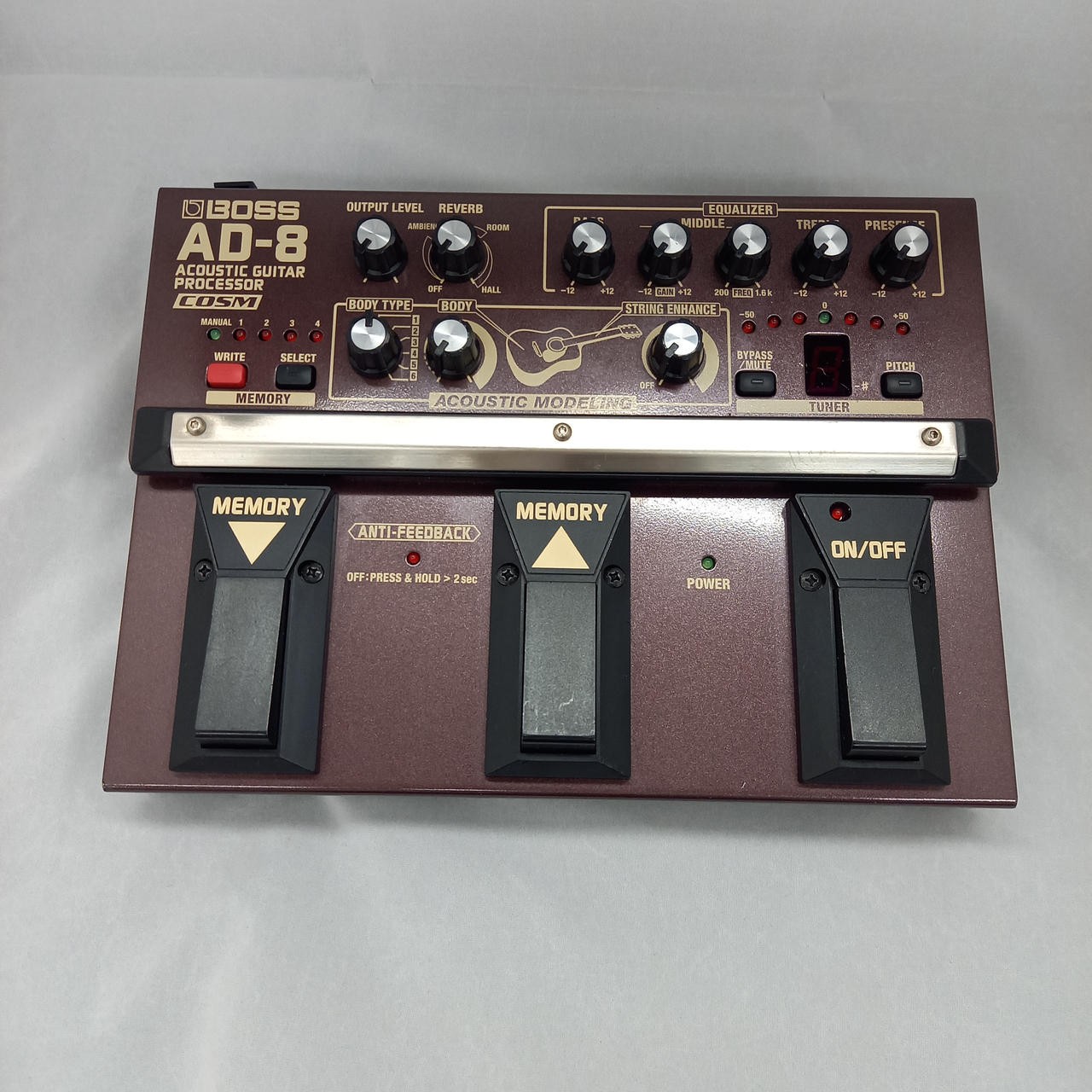 BOSS AD-8 Acoustic guitar prelifier