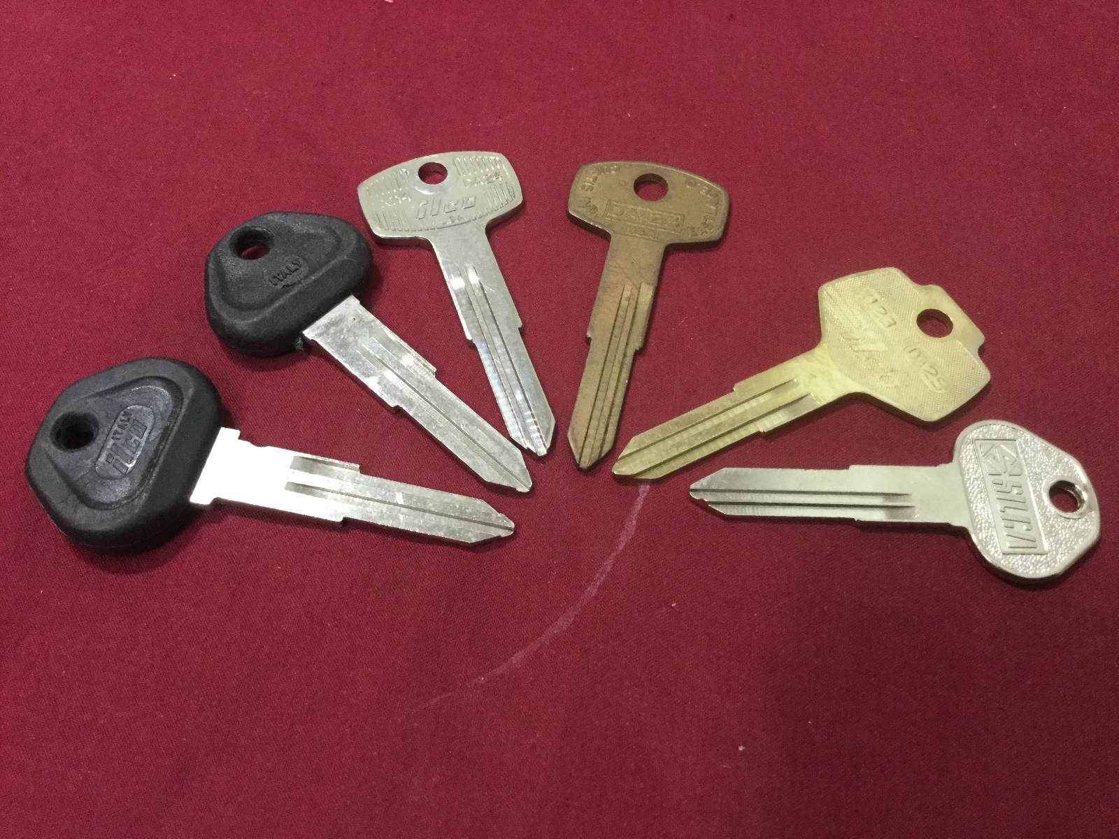 Datsun Automotive DA14, DA16, DA23, DA24, DA27 Key Blanks, Set of 7 - Locksmith