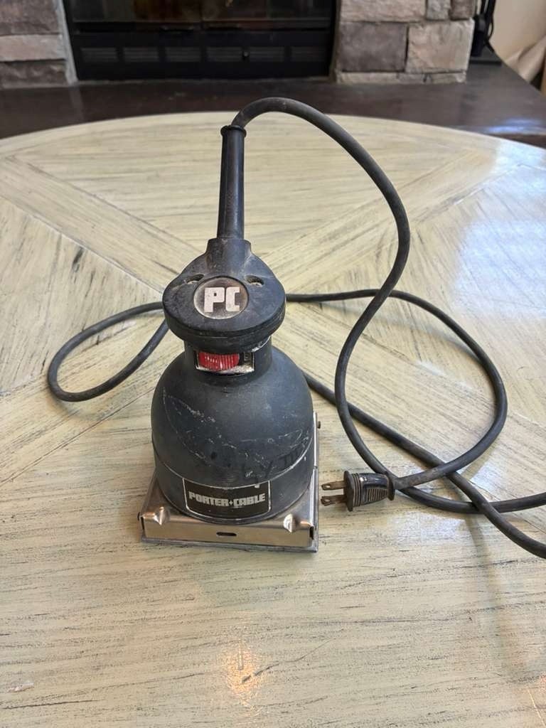 Porter Cable Speed-Bloc Model 330 1.2A Type 2 Sander S/N 2409 Needs Soft Pad