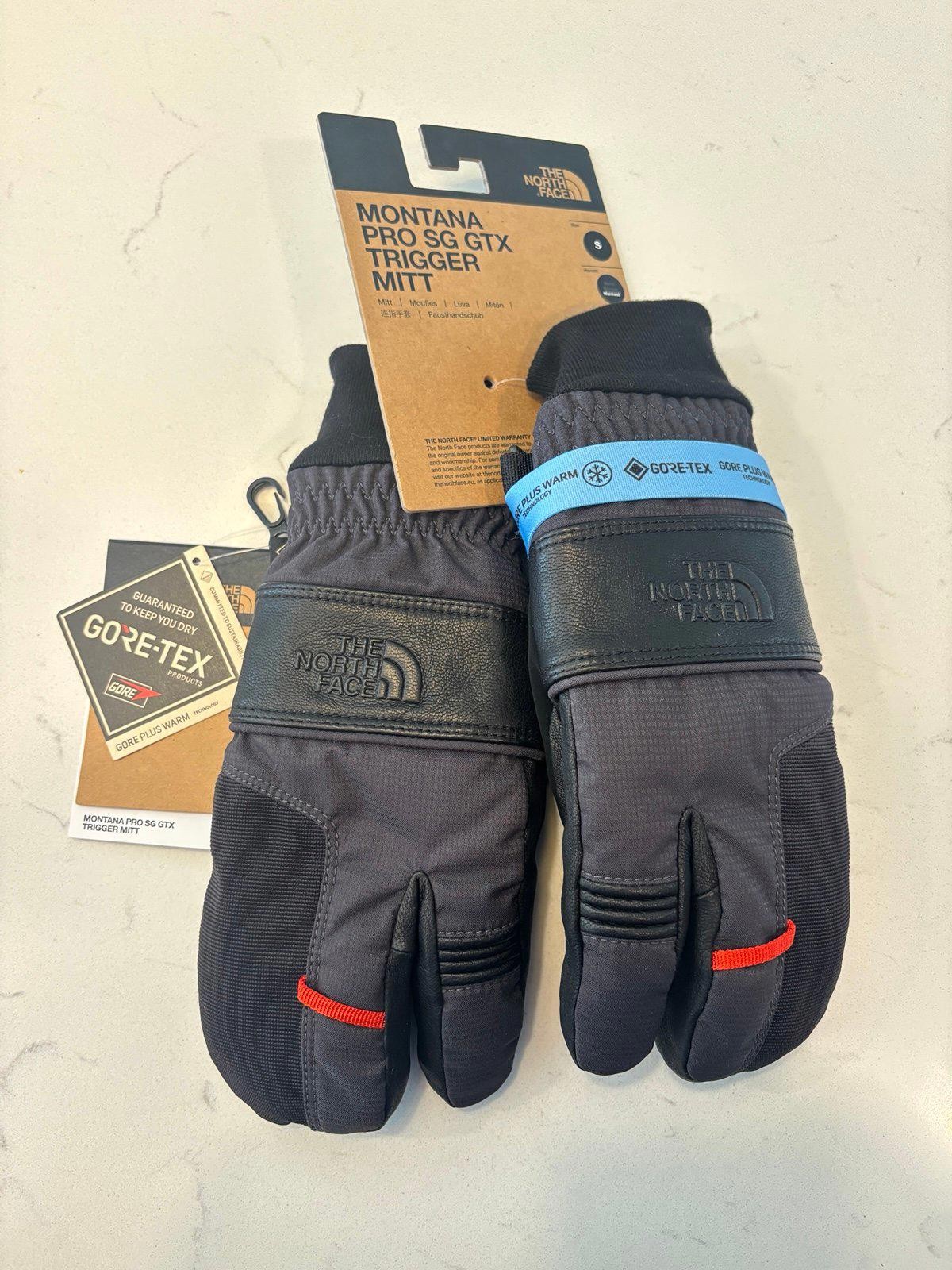 NEW! The North Face Montana Pro SG GTX Gore-Tex GTX Gloves Mitt Mittens Sz SMALL