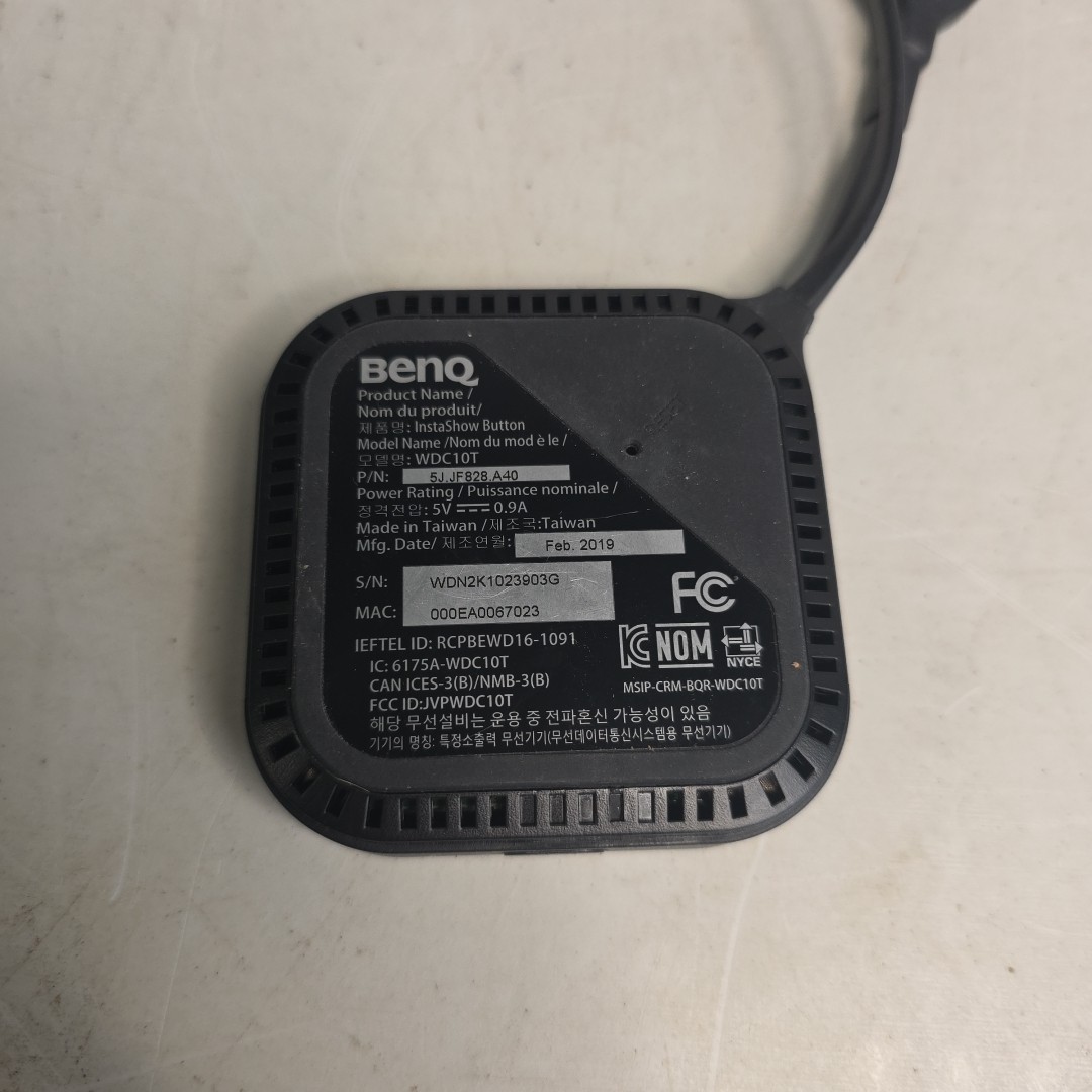 BenQ WDC10T Wireless Full HD Presentations InstaShow Button USB/HDMI