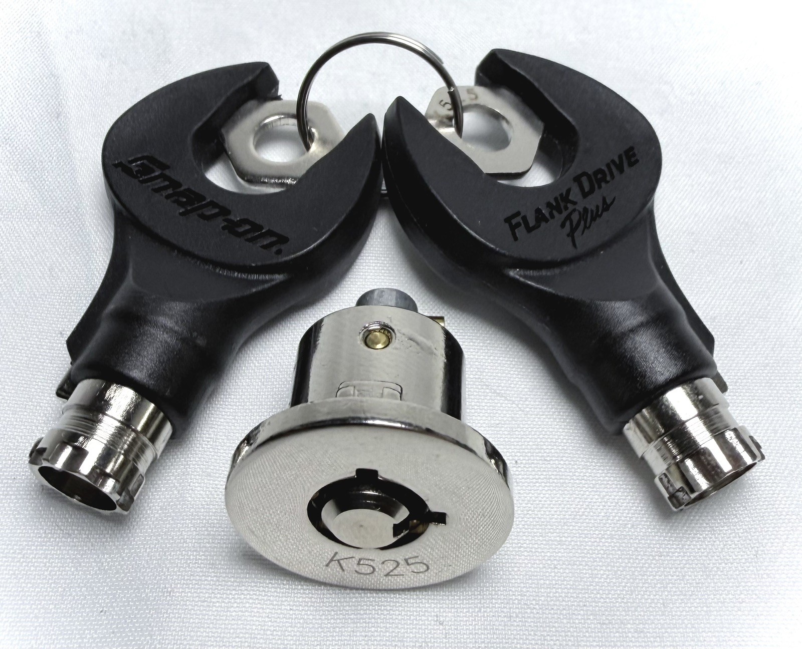 Snap On Flank Drive Lock Cylinder Key Set #K525 - 2 Keys