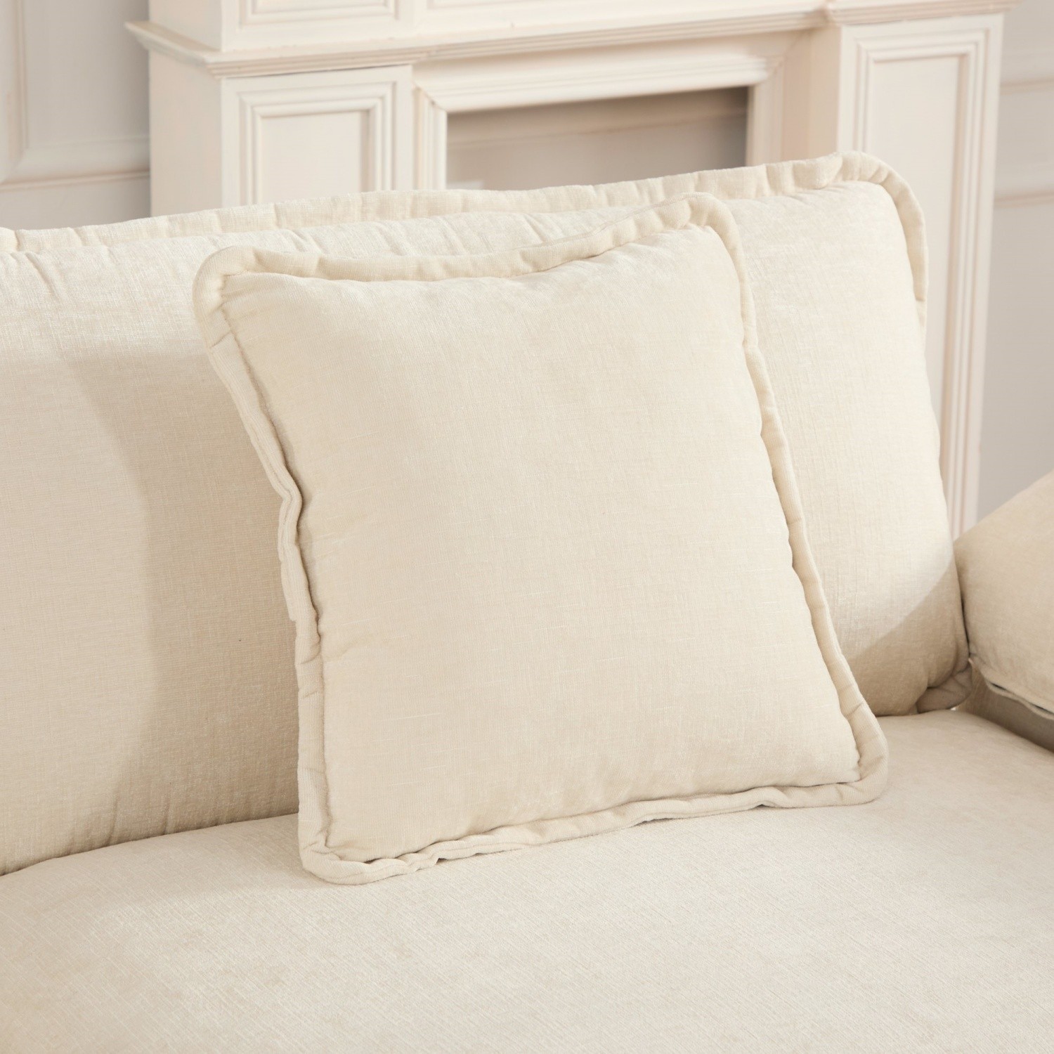 Wide Armrest Modern Chenille Loveseat Sectional Sofa w/ Double Layer Padded Seat