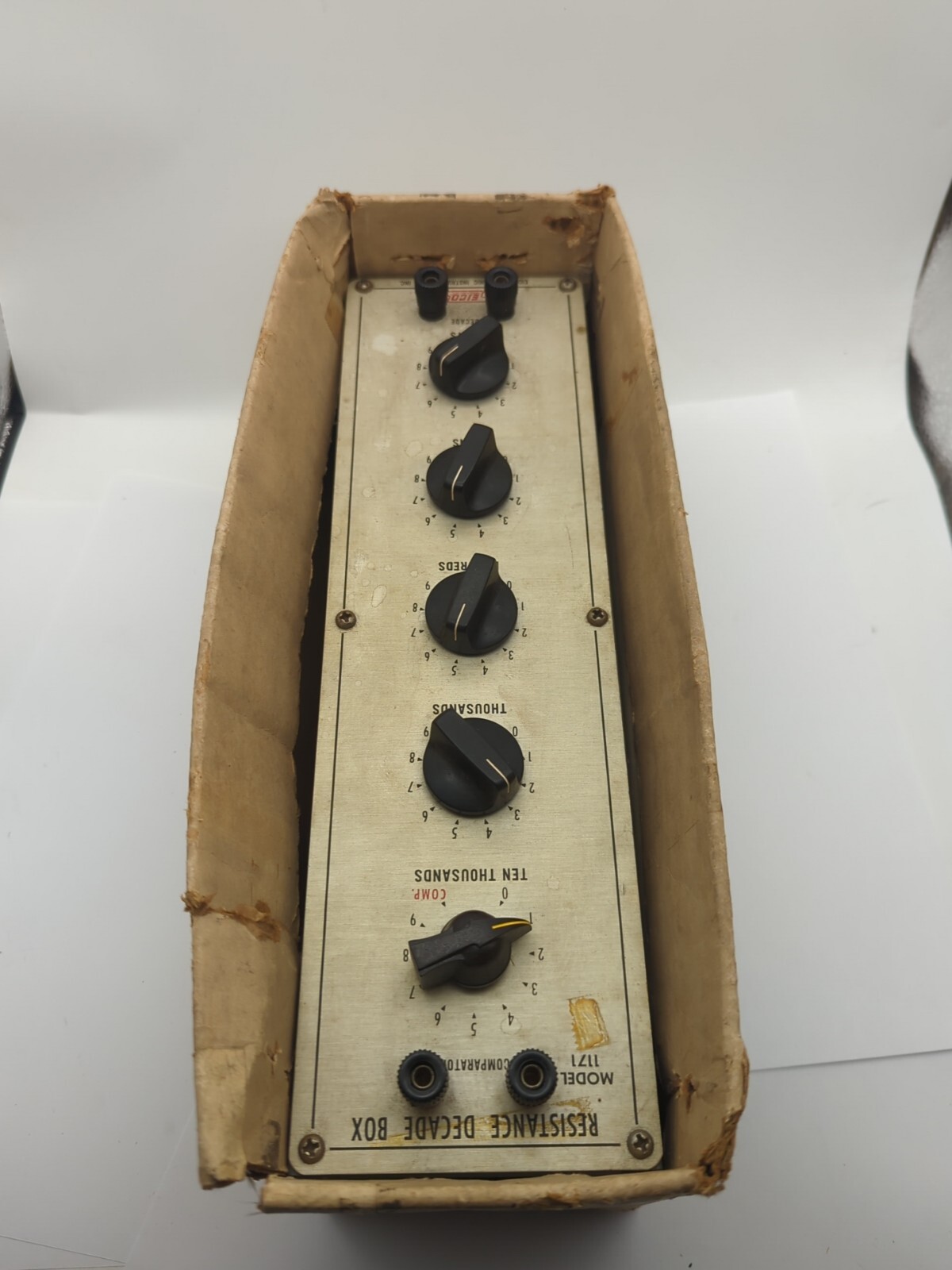 EICO RESTSANCE DECADE BOX MODEL 1171 READ LOOK