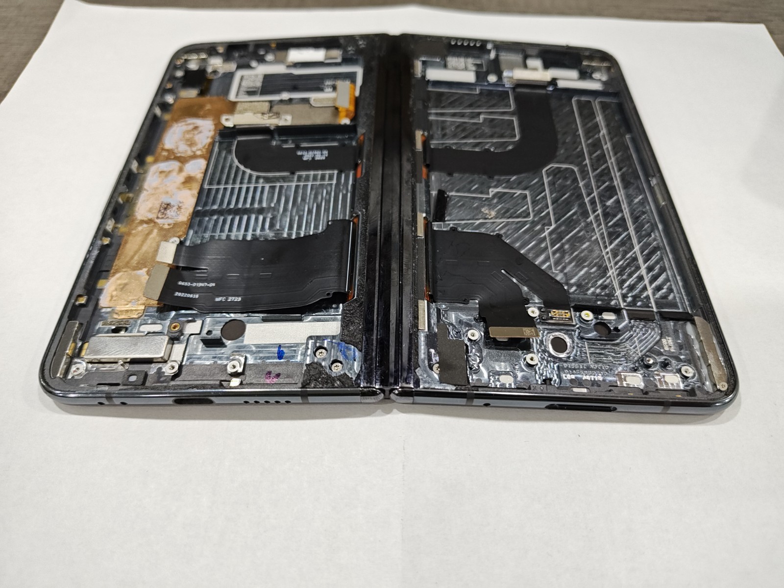 Display For Google Pixel Fold OEM Whit Frame 100% Tested Only the display
