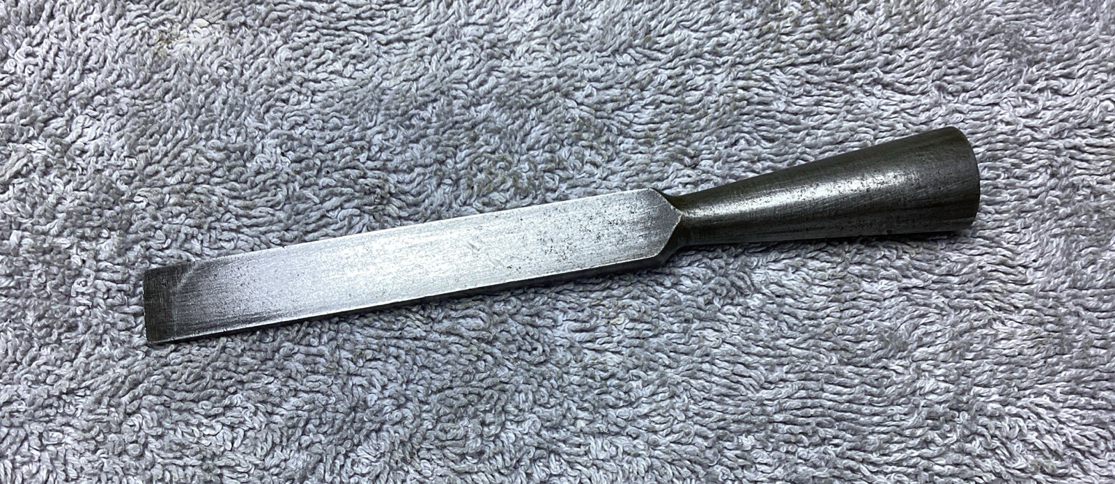 VTG. FULTON 1/2” BEVELED EDGE SOCKET CHISEL