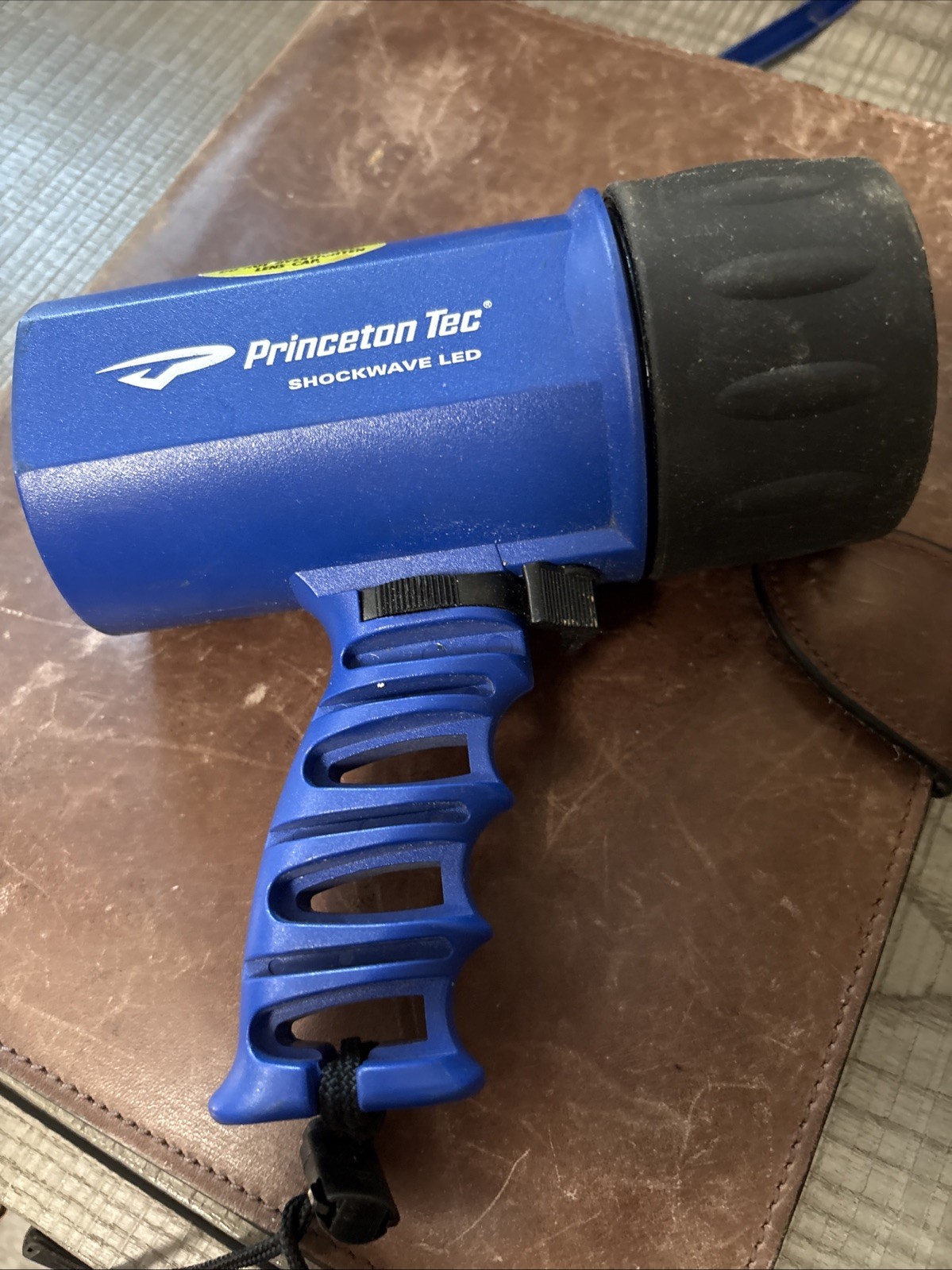 Princeton Tec Sector 7 LED Scuba Diving Light, 0376