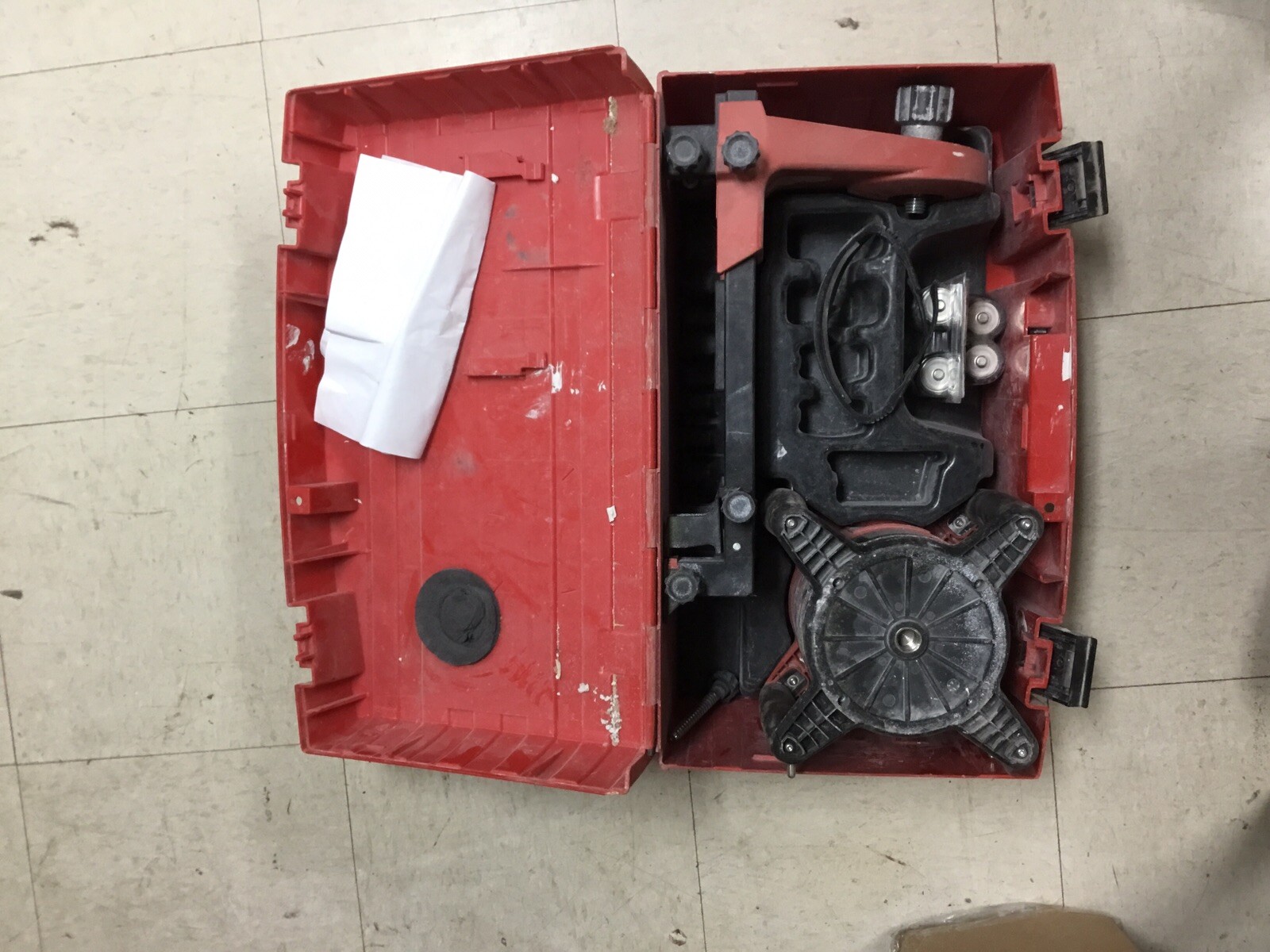 Hilti Pri2 W/wall Mount + Case *READ*