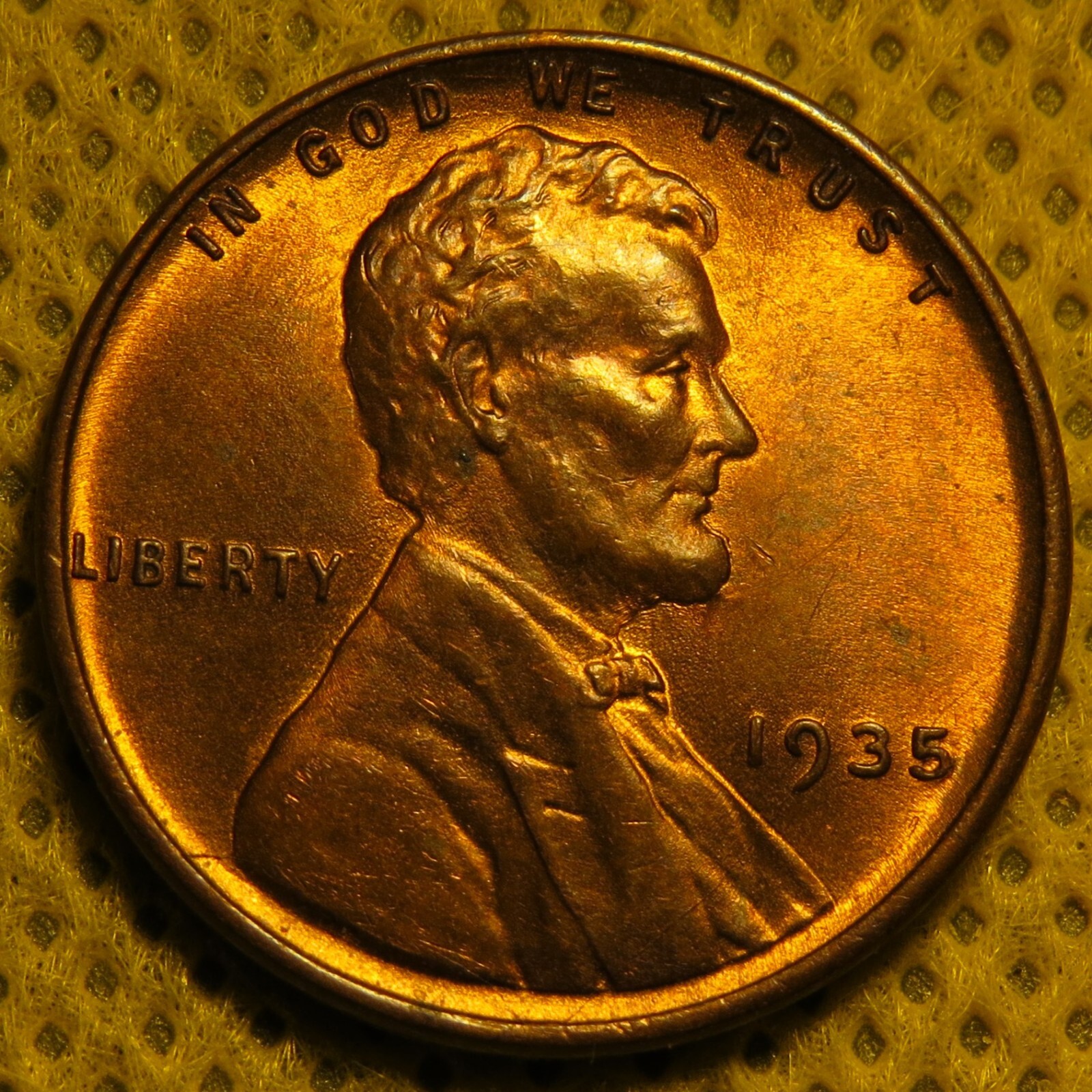 Uncirculated red and brown 1935 Lincoln Wheat Cent.