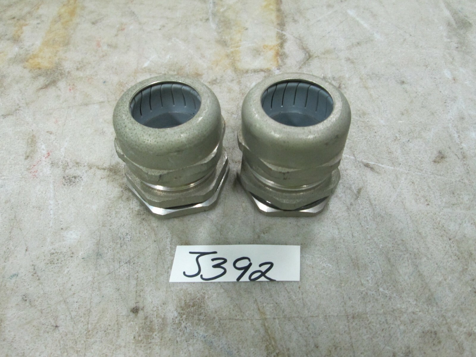 1" ID S/S Enclosure Compression Connector W/PVC Liner Lot of 2 (New)