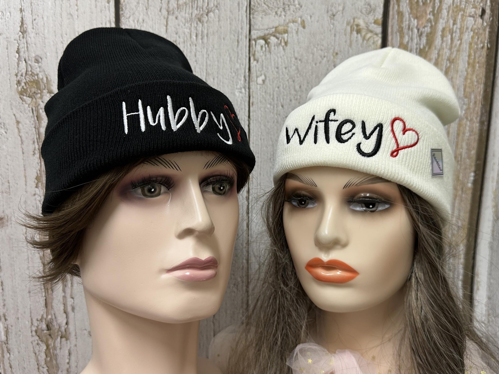 Enodtter Embroidered Hubby Wifey One Size, (Black & White)