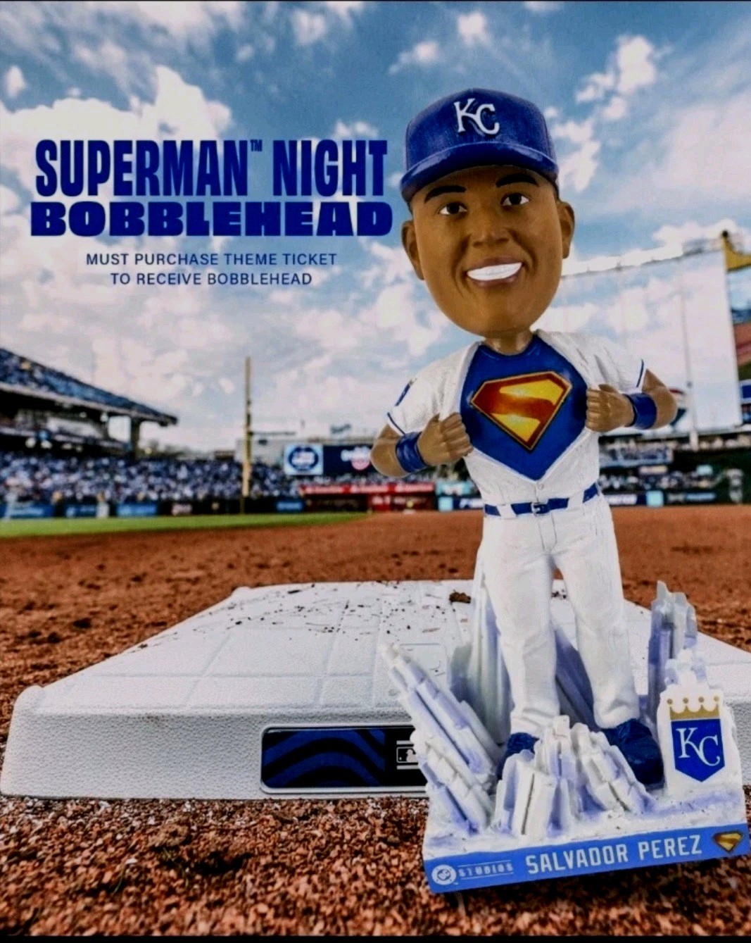 Kansas City Royals SUPERMAN SALVADOR PEREZ  Bobblehead 07/09/25 PRESALE