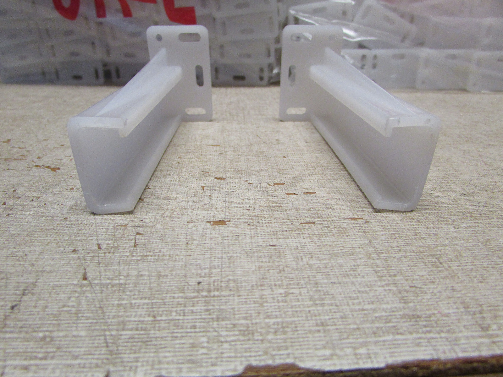 6 PAIR Left Right - R611 REAR GUIDE DRAWER Slide Socket C Shape Bracket RV