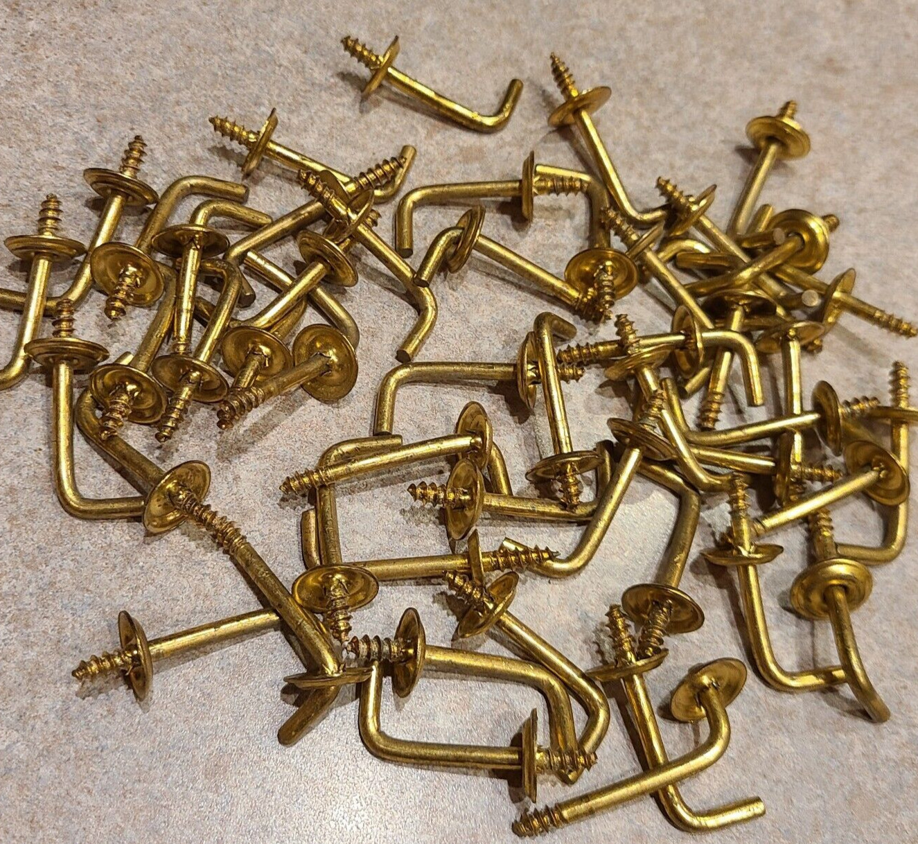Lot 50 Brass 1" Shoulder Hooks