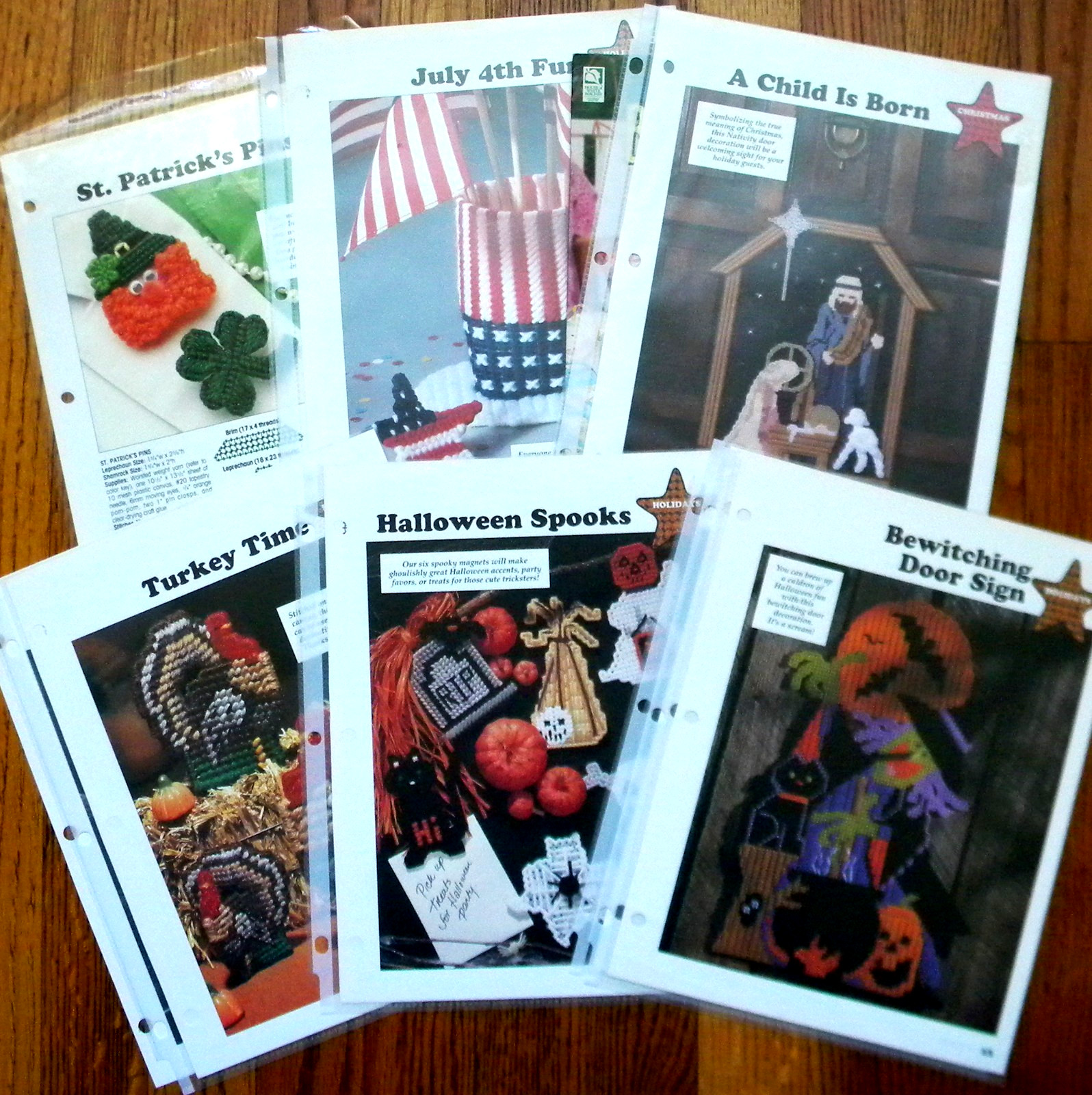 15 Holiday Plastic Canvas Patterns Christmas, Thanksgiving, Halloween 1996 LA