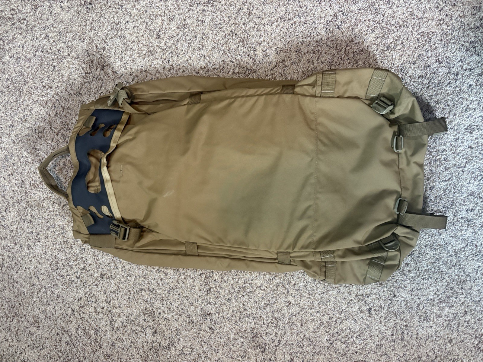 Kifaru Fulcrum Bag NWOT Coyote Brown Discontinued..