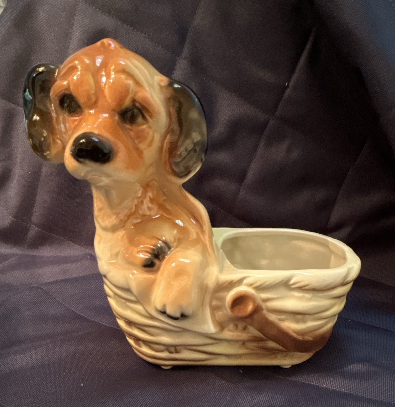 Vtg. Royal Copley large Dog with Blanket Sitting in Picnic Basket Planters