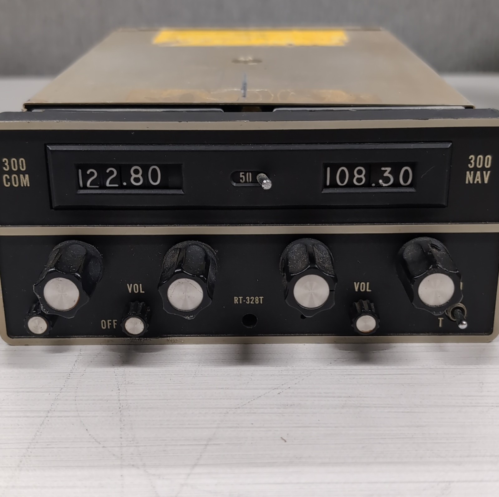 RT-328T Nav/Com