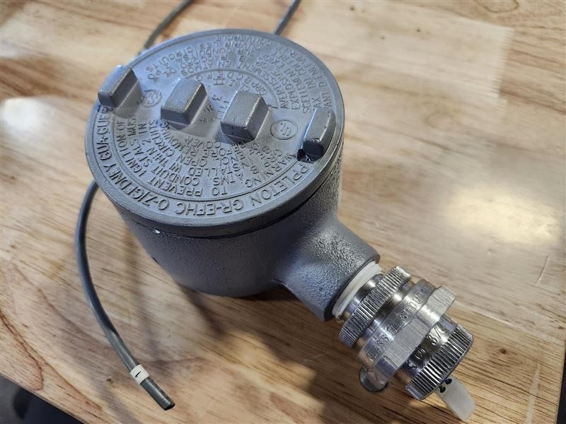 OMEGA Engineering FLSC-61 Direct Mount Signal Conditioner