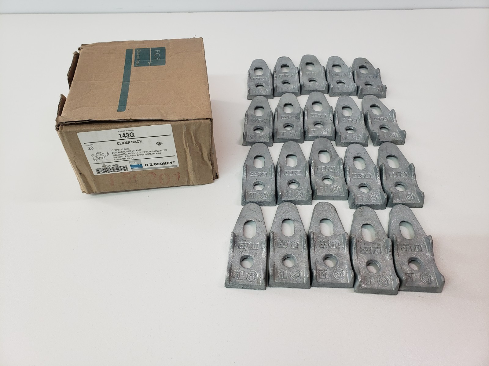 UNUSED - Box of 20 - EGS O-Z Gedney 143G Conduit Clamp Back 1"