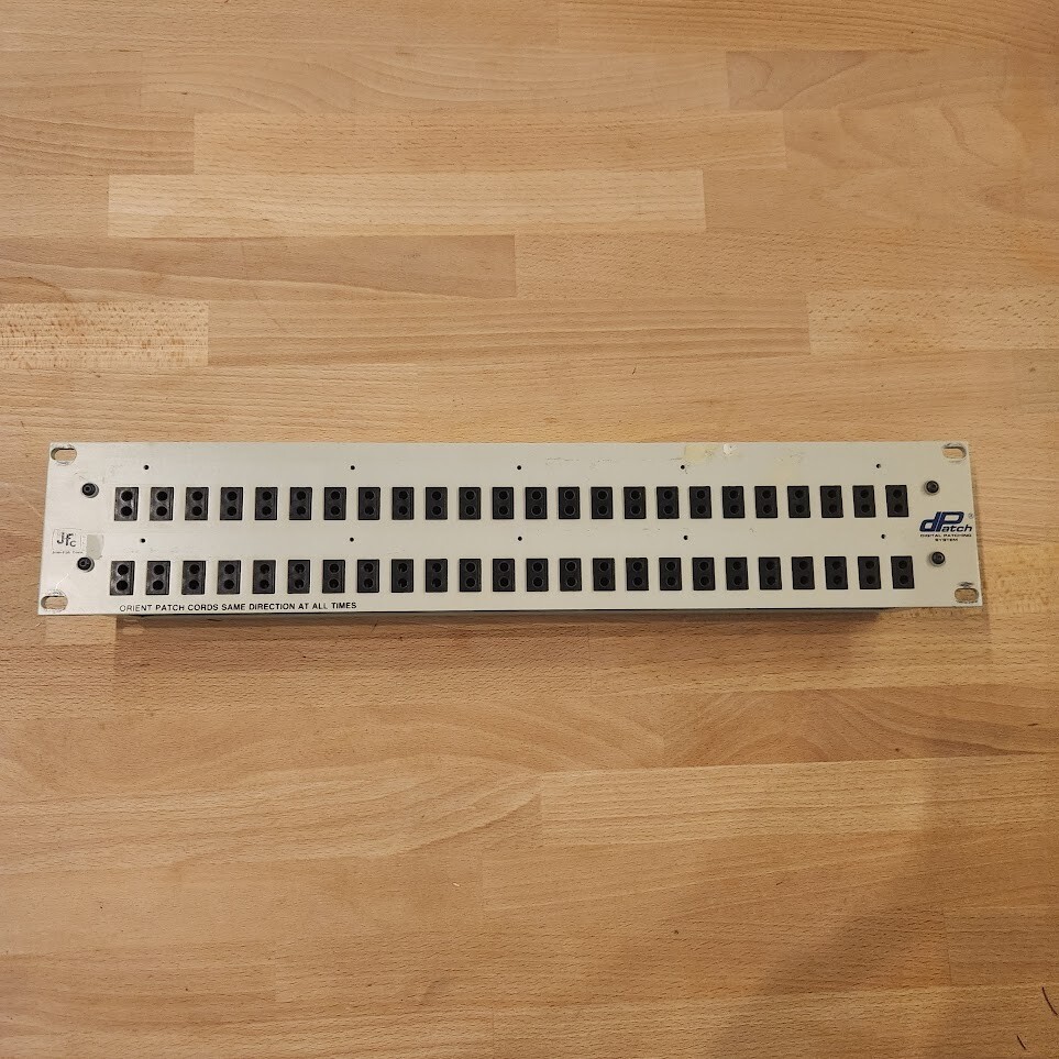 Jem-Fab Corp RS-422 DB9 Serial Data Patchbay 48 port Model One 9 pin Dsub