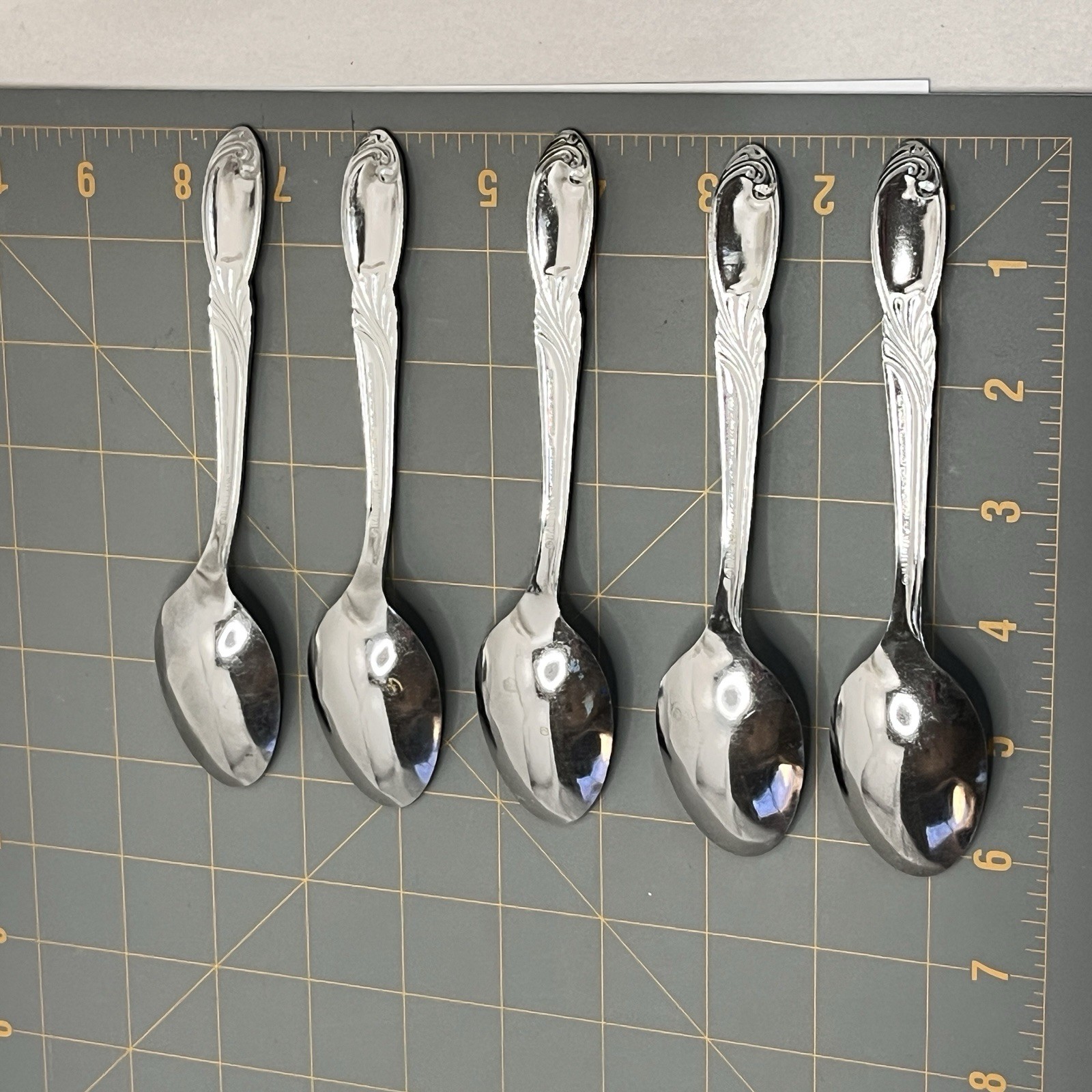28 PIECES Hampton Silversmiths Stainless Flatware Danube Pattern fork spoon SL