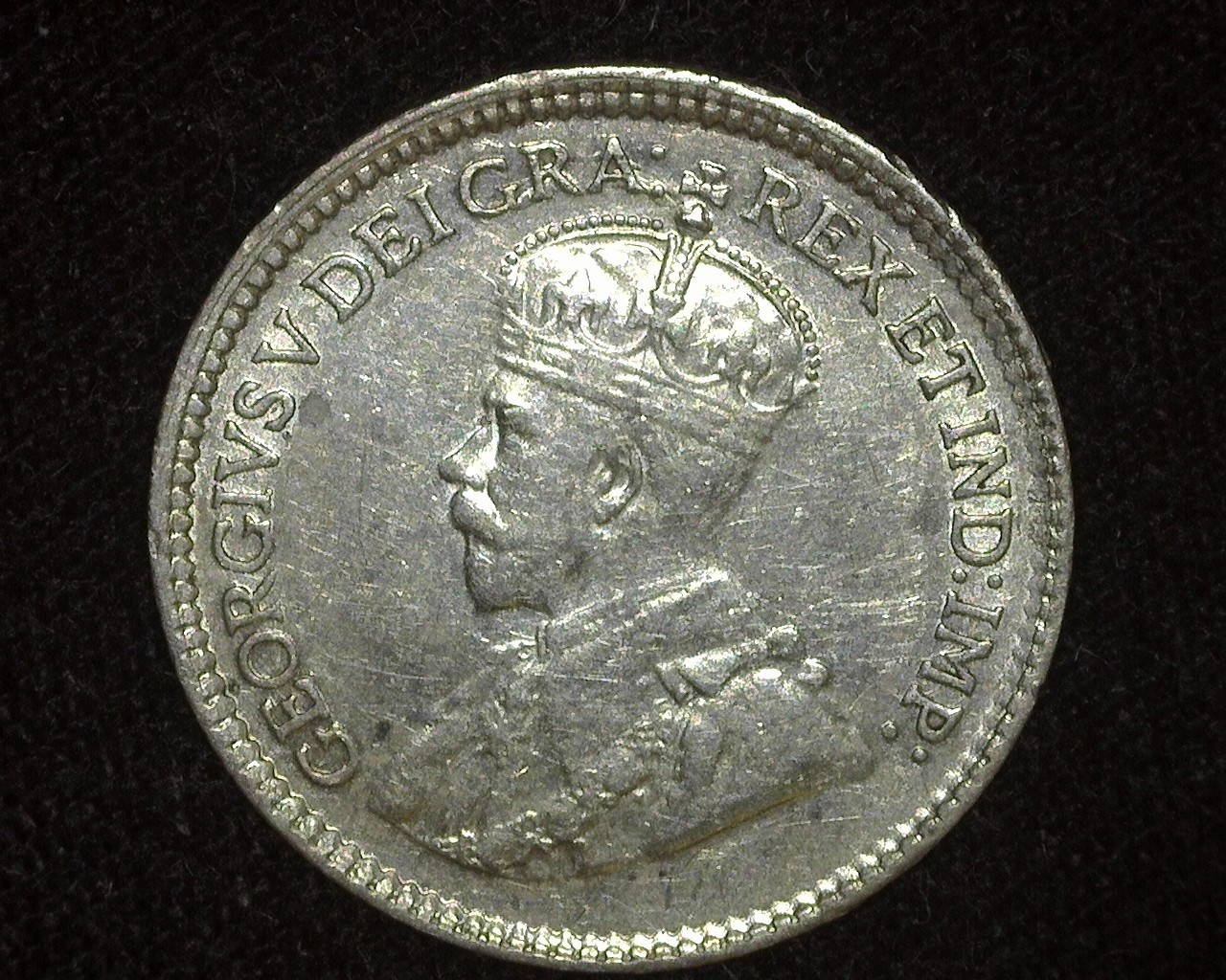 CANADA 1918 5 CENTS SILVER KM22 ABOUT UNCIRCULATED ~D50