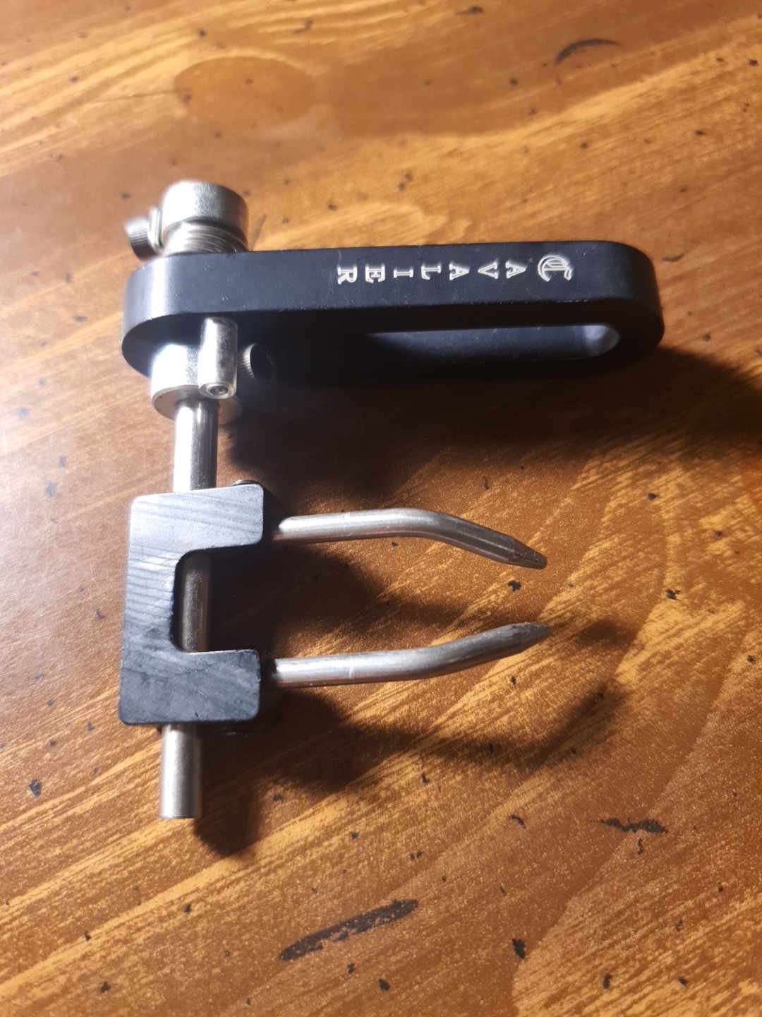 Cavalier Left Handed Prong Style Arrow Rest