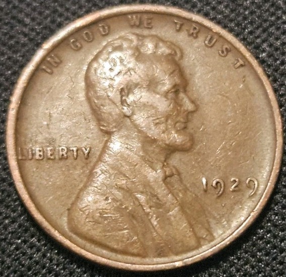 1929 Lincoln Wheat Cent • Philadelphia Mint • Circulated • Free Shipping