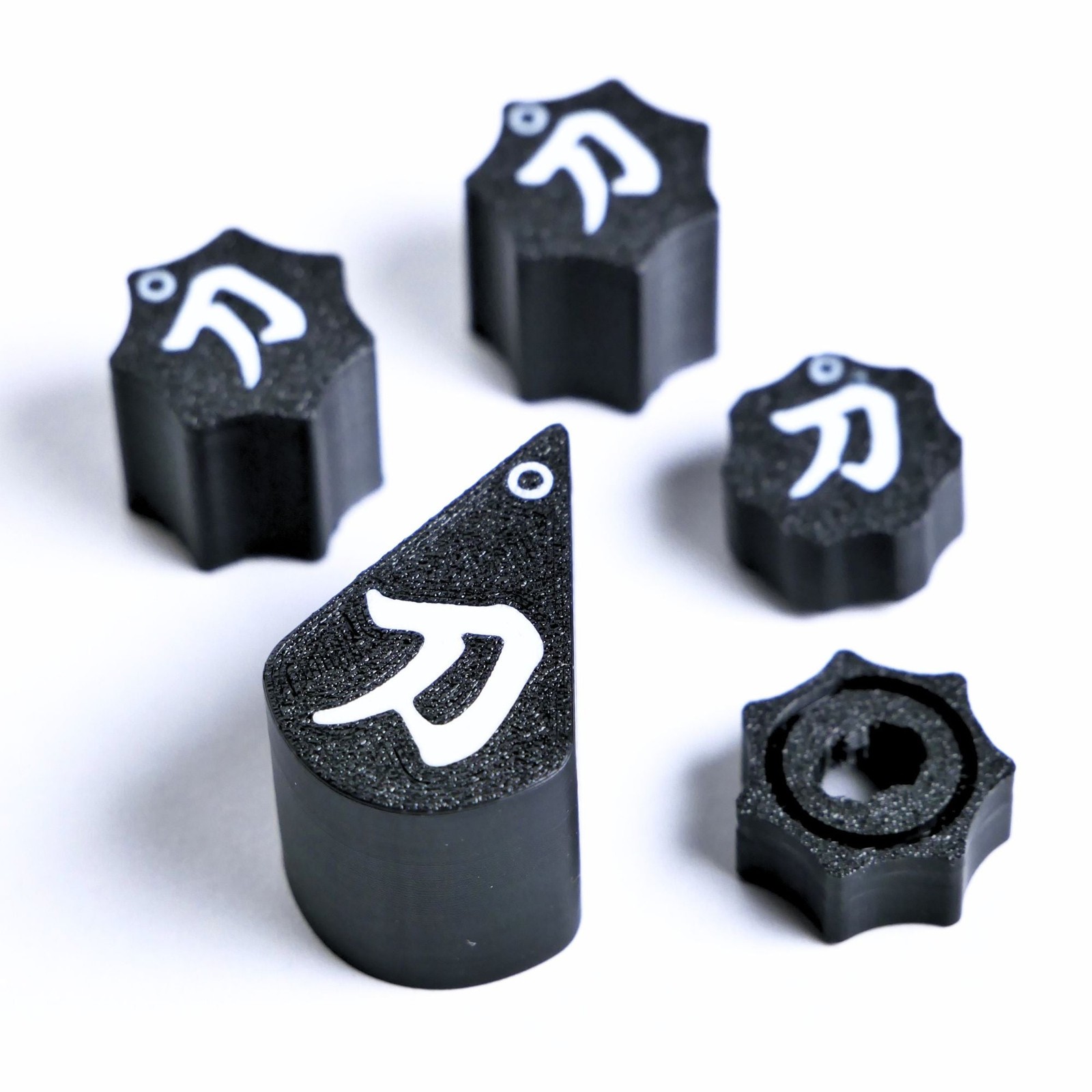 Custom Boss Katana Knobs – Black Fluted (Full Sets for 50, 100, Artist)