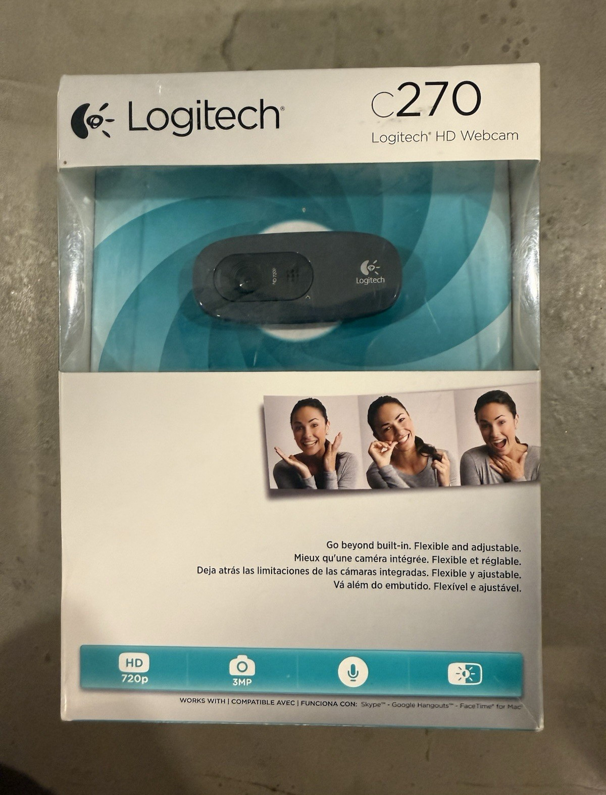 Logitech C270 HD Webcam 720p 30fps 3MP Built-In Mic Clip-On USB Black