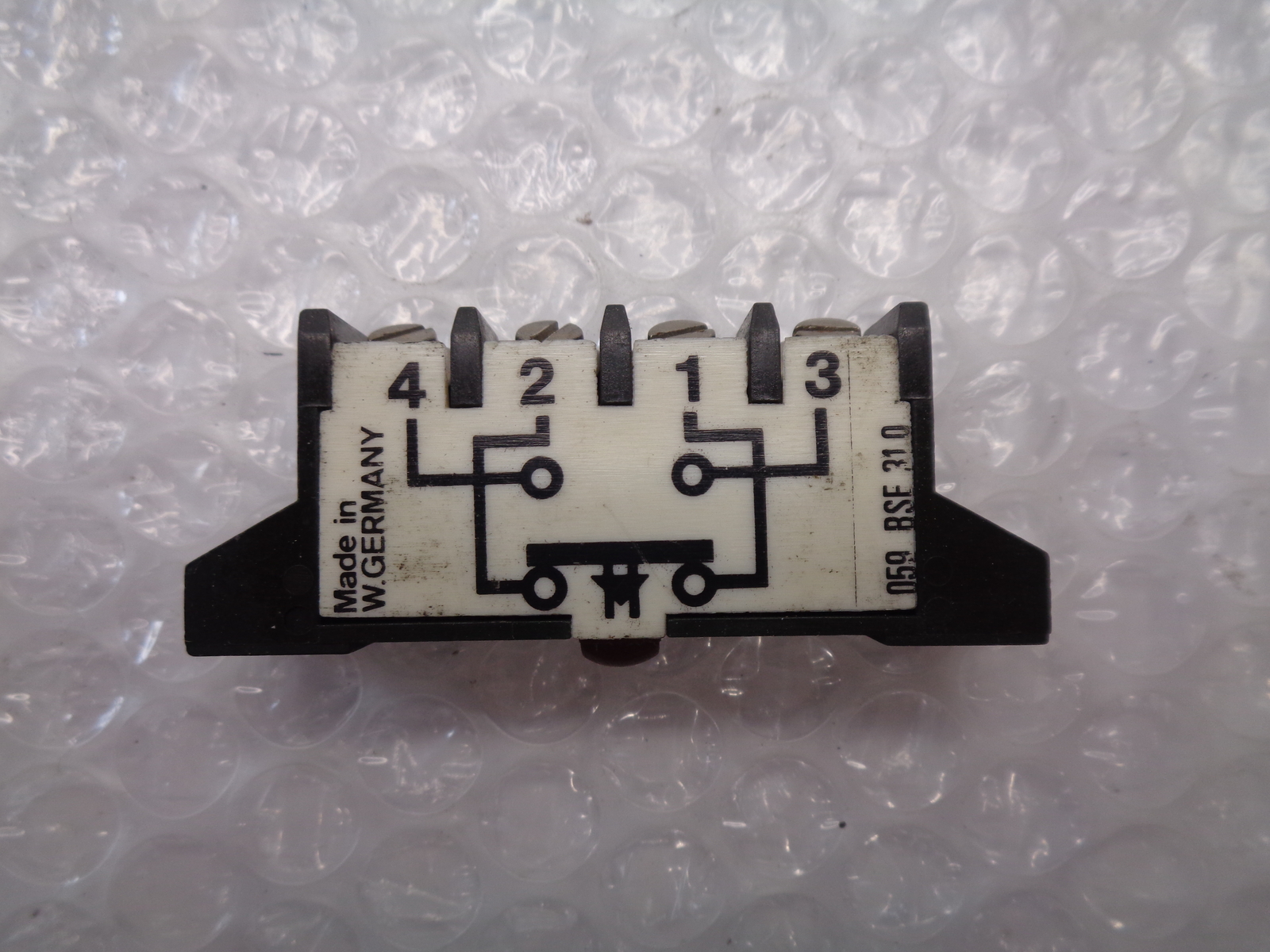 INDUSTRIAL SPARE 059 BSE 310 MODULE LOT OF 8 NSNP