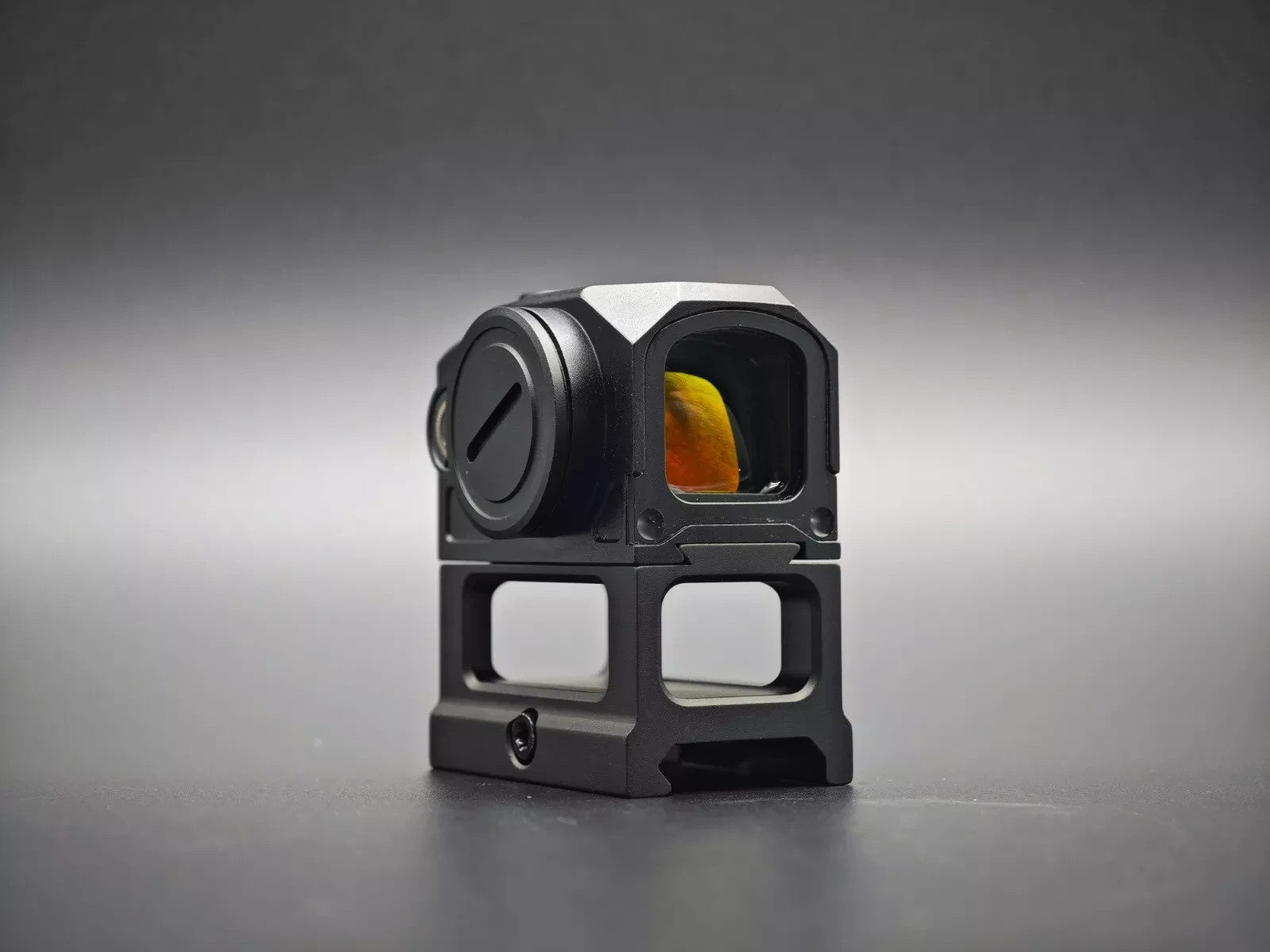 Gideon Optics Mediator 3MOA Multi-Reticle Red Dot Sight 1x16mm Closed Emitter